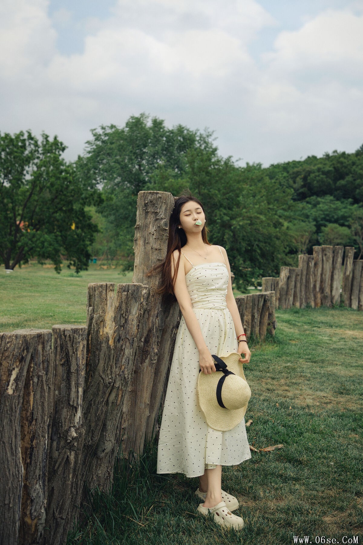 图片[29]-YiTuYu艺图语 Vol.7332 Fei Tian Xiao Mo Nu[32P]-六色网