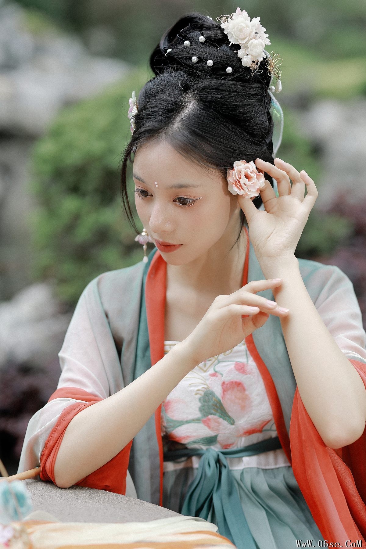 图片[25]-YiTuYu艺图语 Vol.4826 Li Lu Lu[45P]-六色网