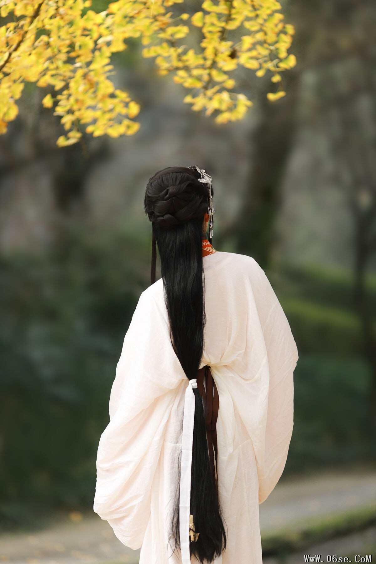 图片[16]-YiTuYu艺图语 Vol.6437 Nu Li Hua Zhuang De Sui Sui[22P]-六色网