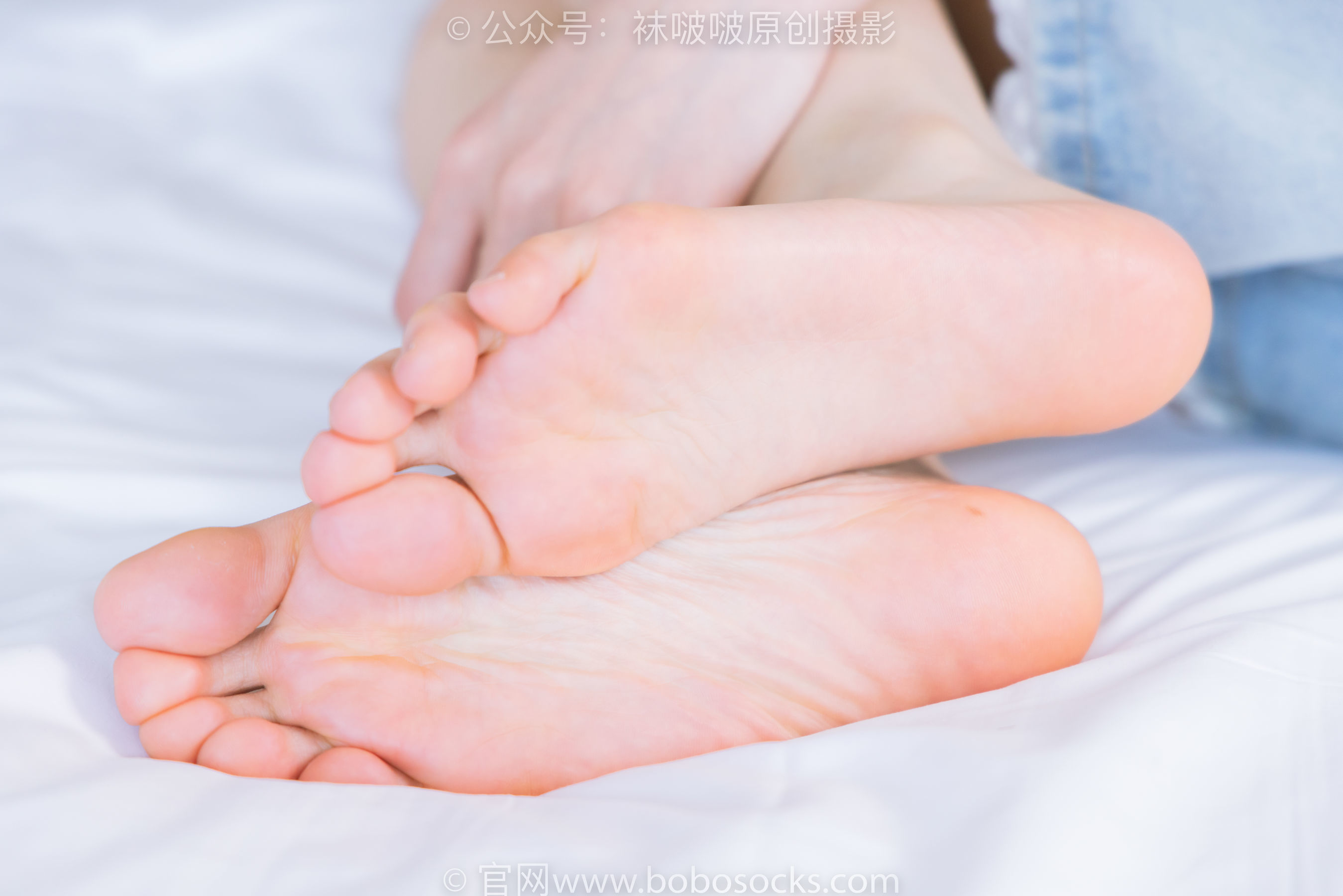 图片[26]-BoBoSocks袜啵啵 No.228 小沫-板鞋、厚肉丝、裸足[145P]-六色网