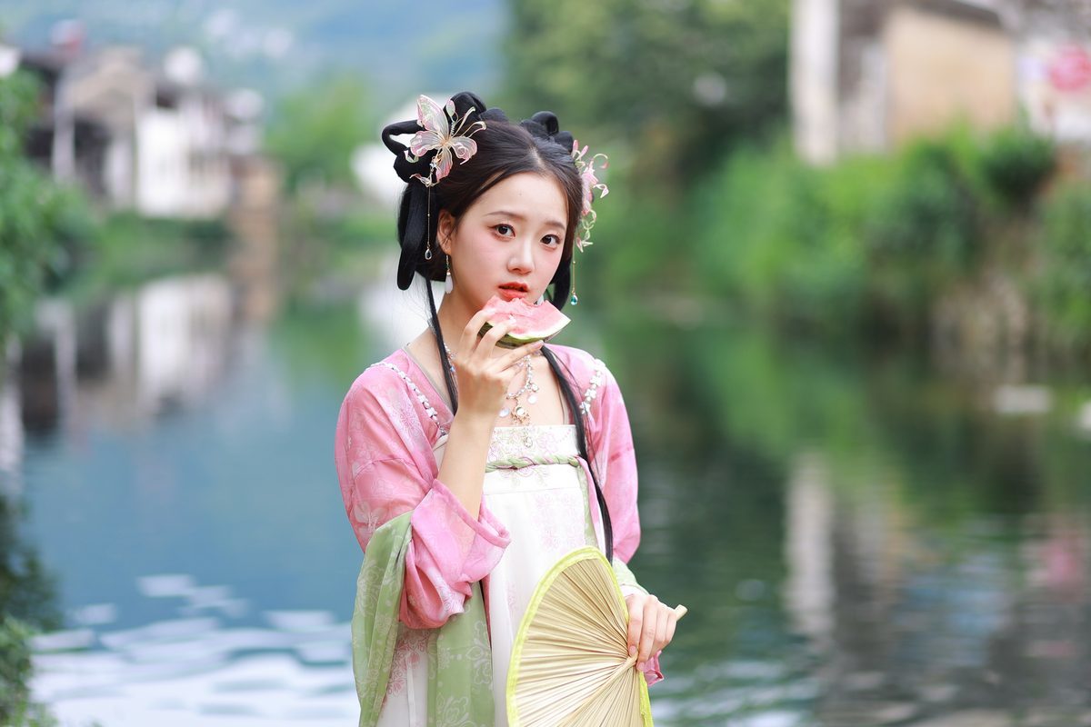 图片[23]-YiTuYu艺图语 Vol.4629 You Er Bai Bai[30P]-六色网