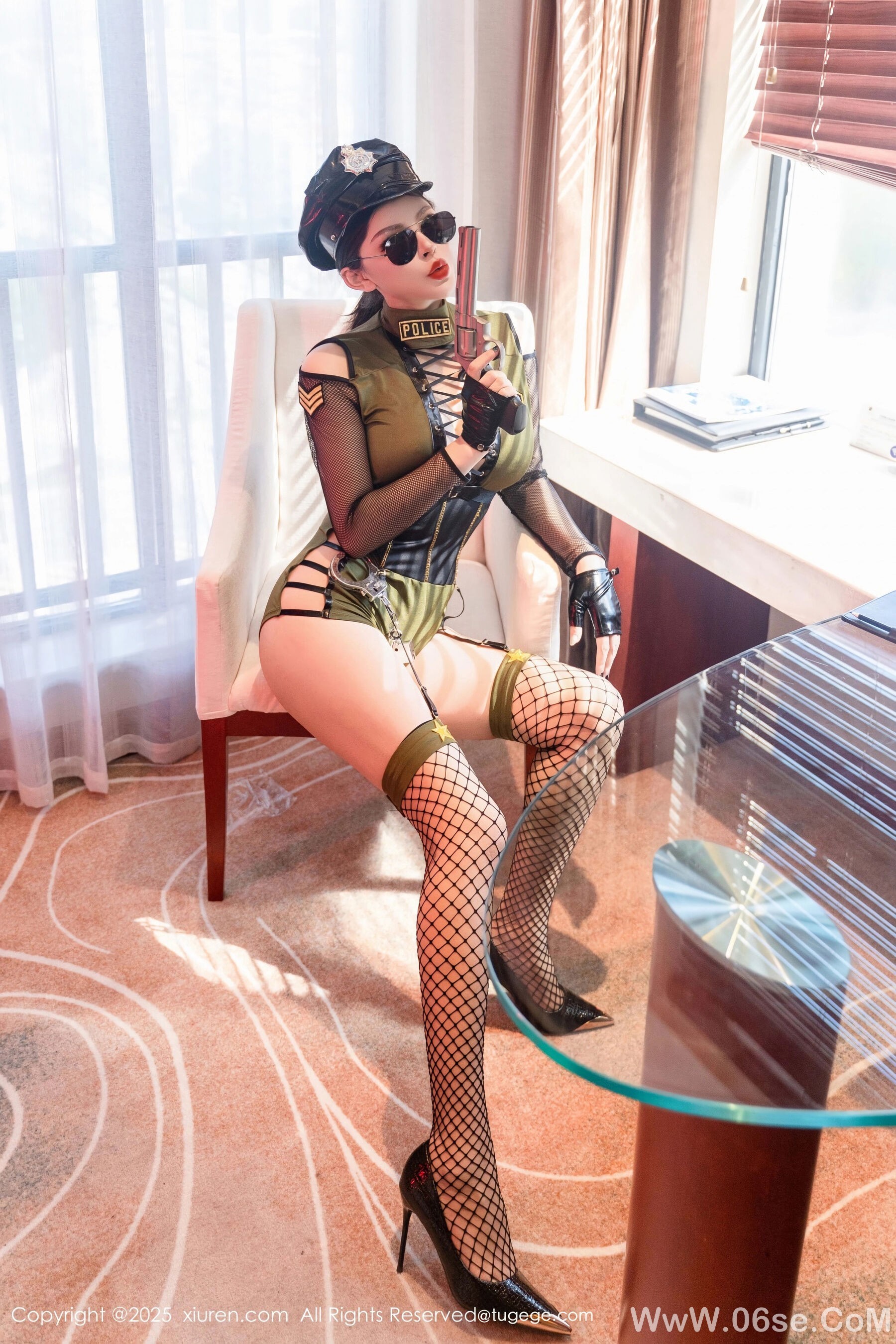 图片[10]-[Xiuren秀人网] 2025.03.25 NO.10064 伊丽莎有点白[98P]-六色网