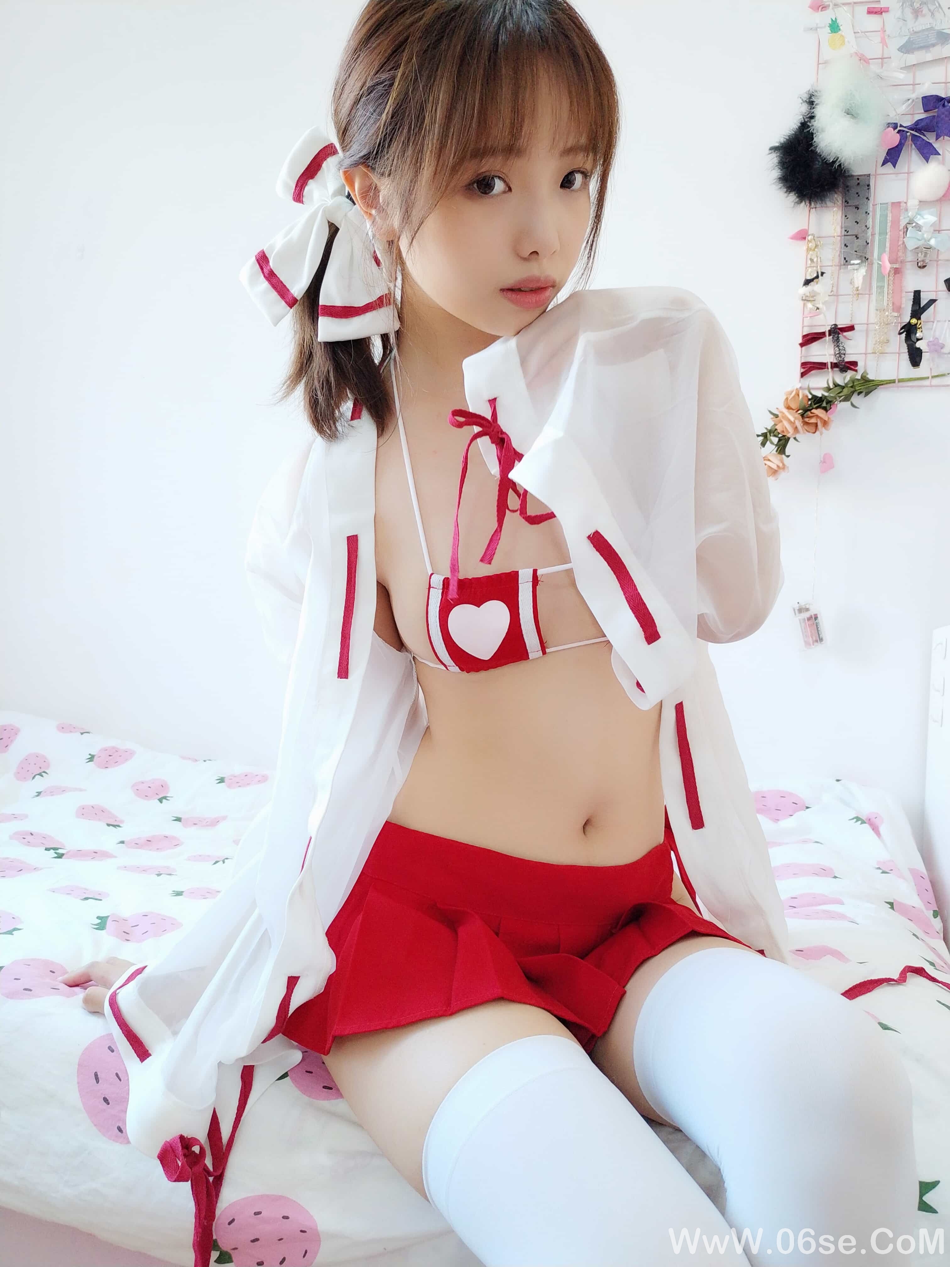 图片[4]-雯妹不讲道理 – 1号本 巫女[17P]-六色网