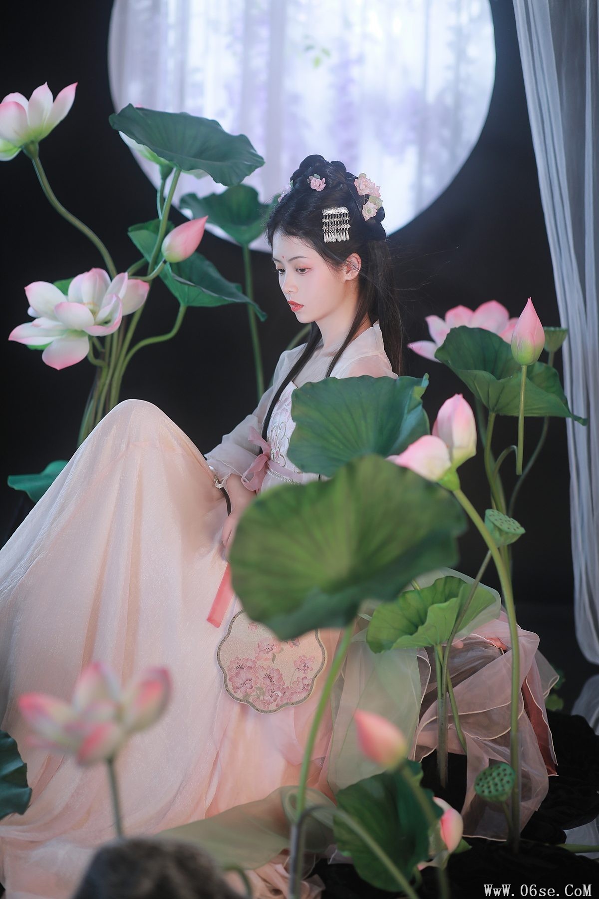 图片[13]-YiTuYu艺图语 Vol.4974 Dai Bu Zhu De Yi Mi[37P]-六色网