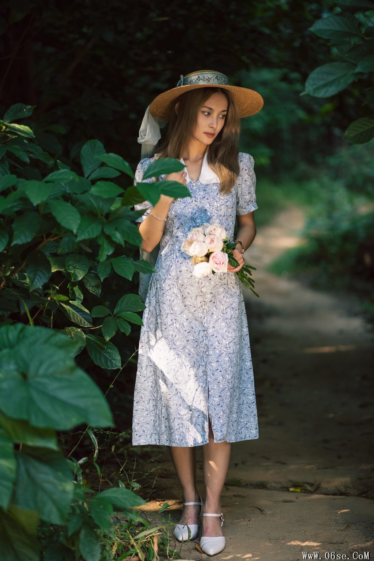 图片[16]-YiTuYu艺图语 Vol.6052 Rao Xian[26P]-六色网