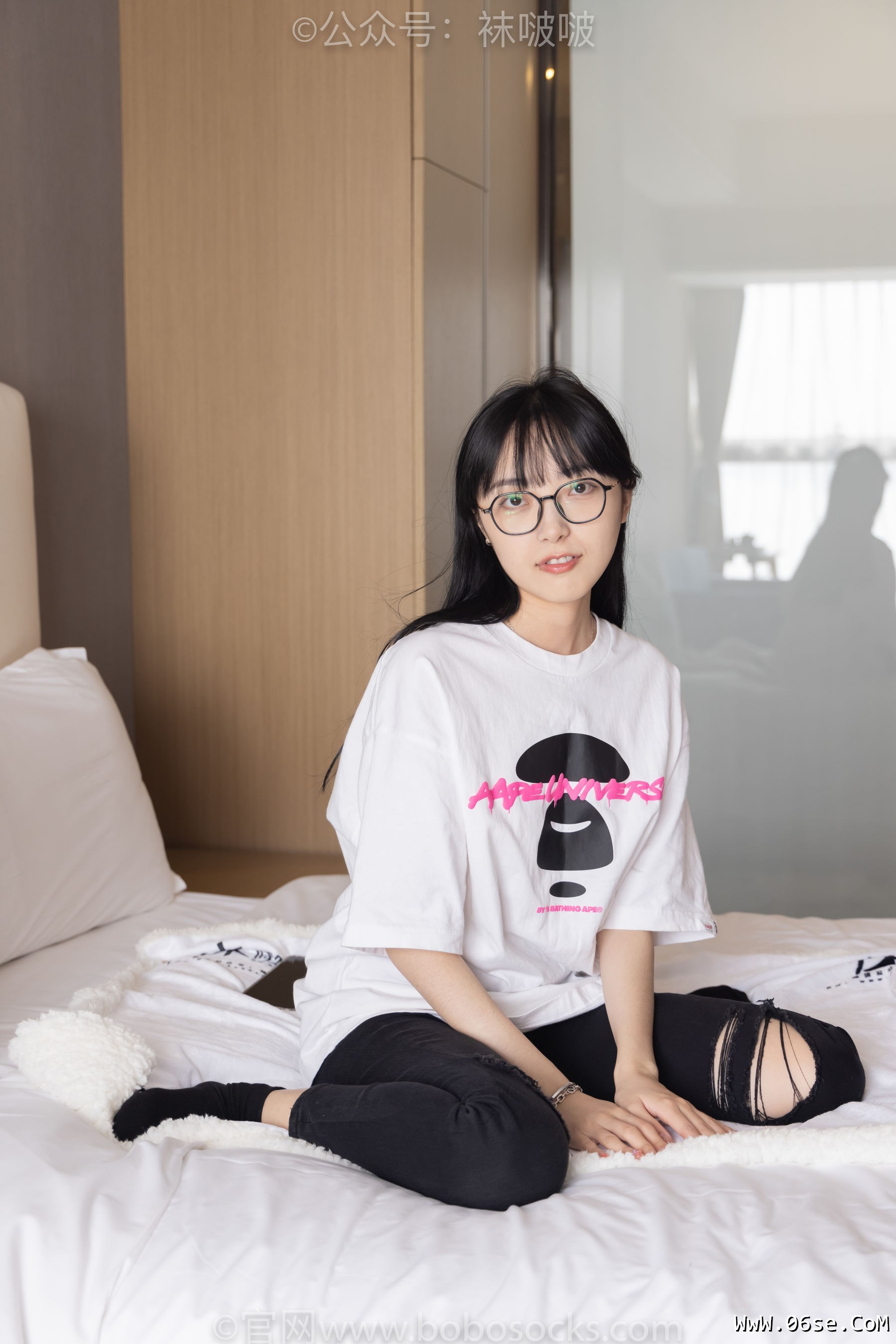 图片[136]-BoBoSocks袜啵啵 No.055 稚予-斯凯奇运动鞋、白棉袜、黑棉袜[139P]-六色网