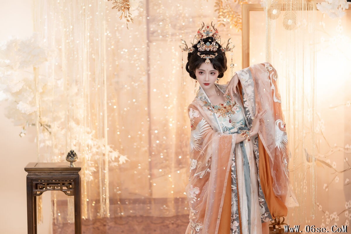 图片[20]-YiTuYu艺图语 Vol.6756 Qi Luo Sheng De Xiao Su Su[30P]-六色网