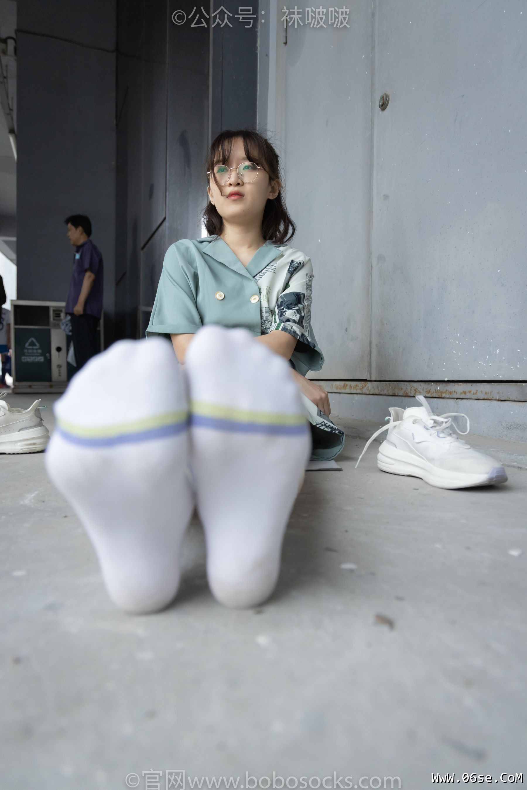 图片[87]-BoBoSocks袜啵啵 No.025 熊熊-安踏运动鞋、白色棉袜、裸足[146P]-六色网