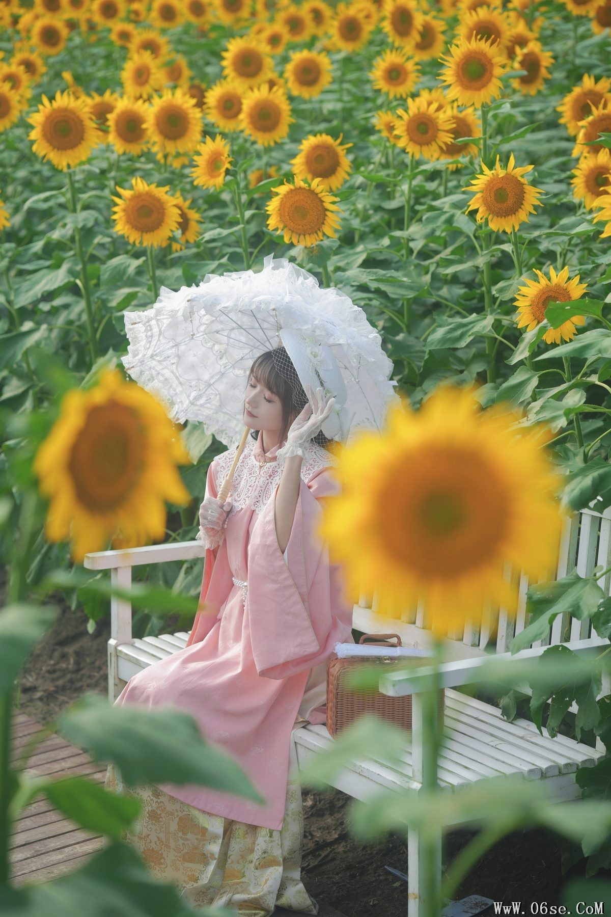 图片[11]-YiTuYu艺图语 Vol.4218 Tu Zi Zzz Bu Chi Hu Luo Bo[24P]-六色网