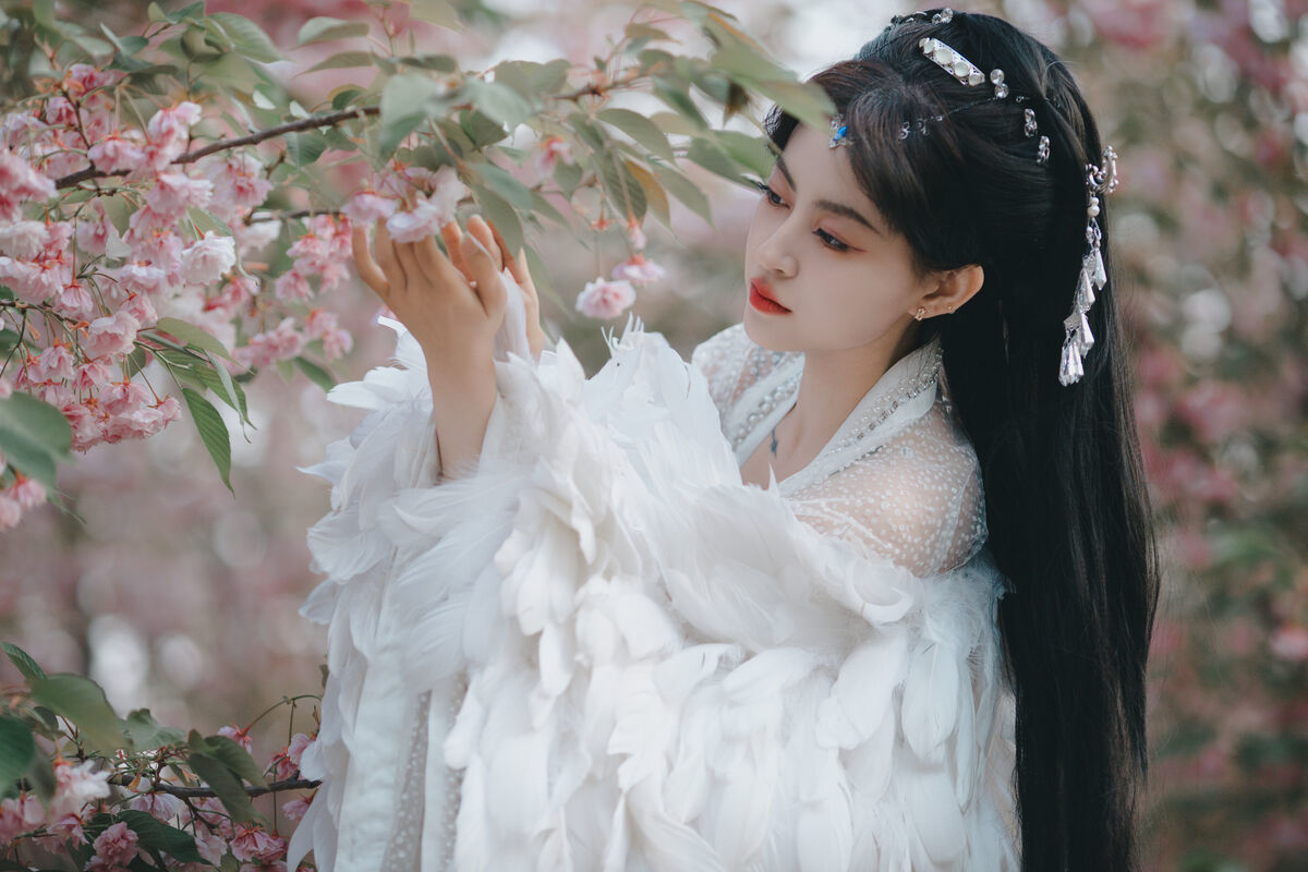 图片[19]-YiTuYu艺图语 Vol.7115 Yi Xuan[37P]-六色网