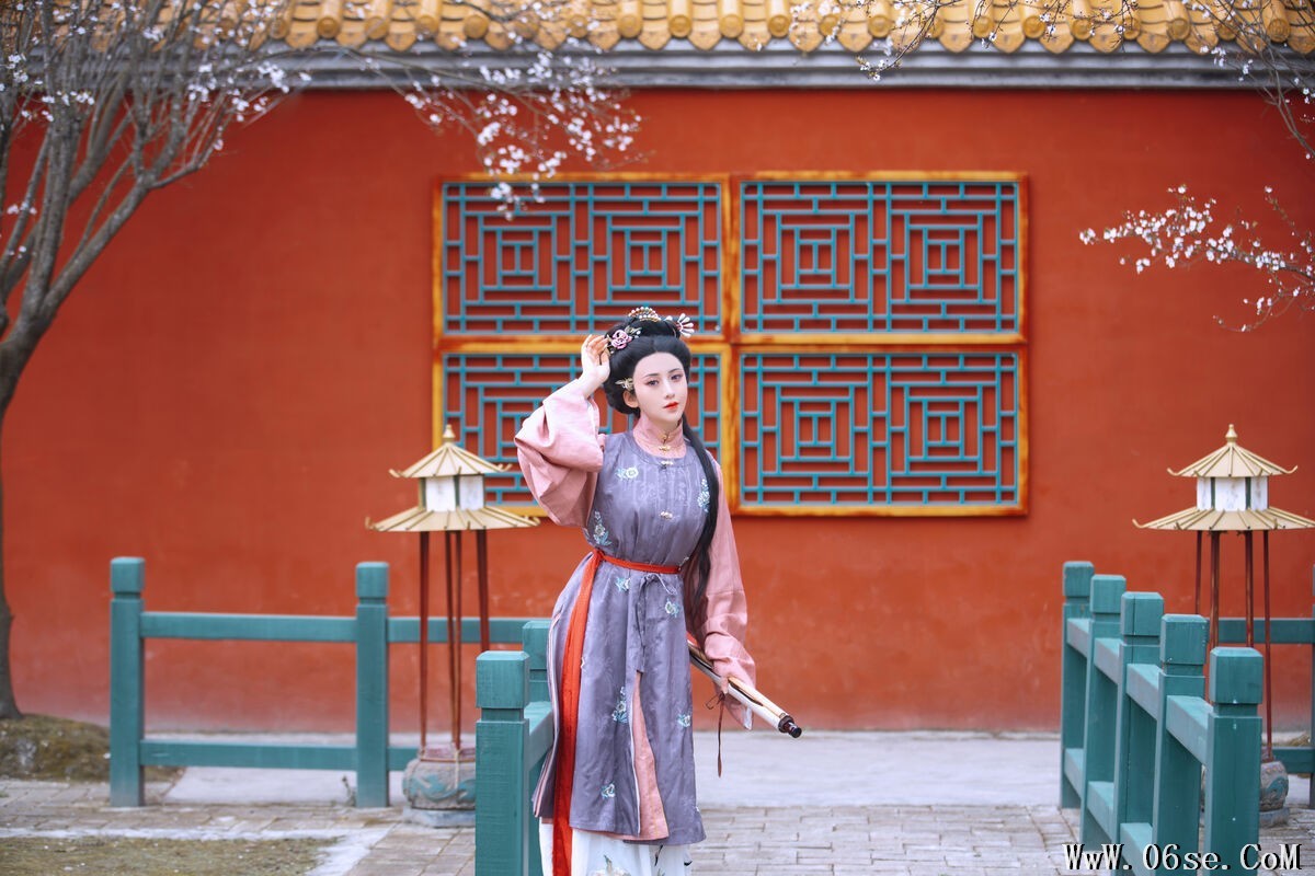 图片[11]-YiTuYu艺图语 Vol.6648 Qiao Yi[28P]-六色网
