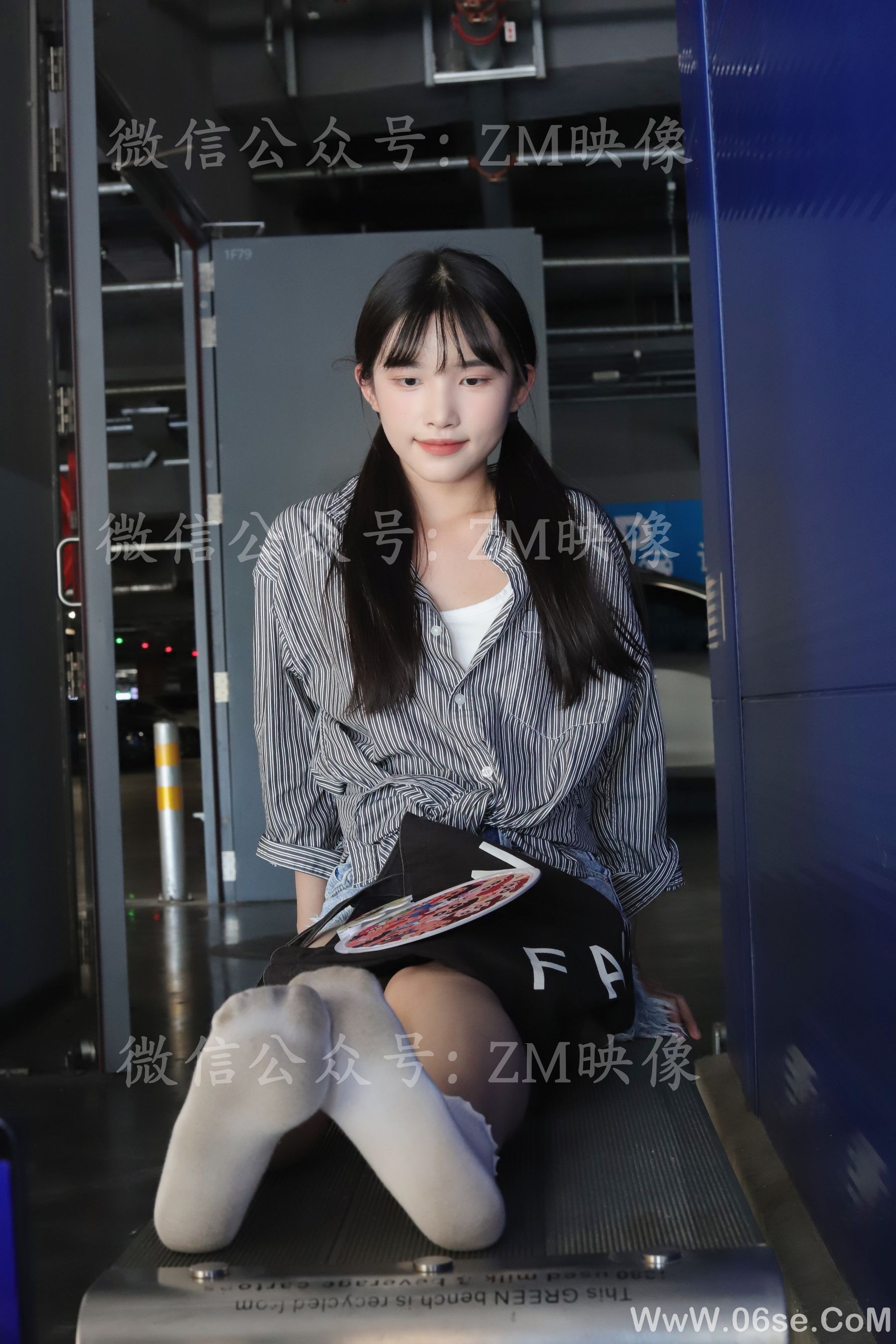 图片[224]-[织梦映像] 爱在深秋-轻罗小扇扑流萤[305P]-六色网