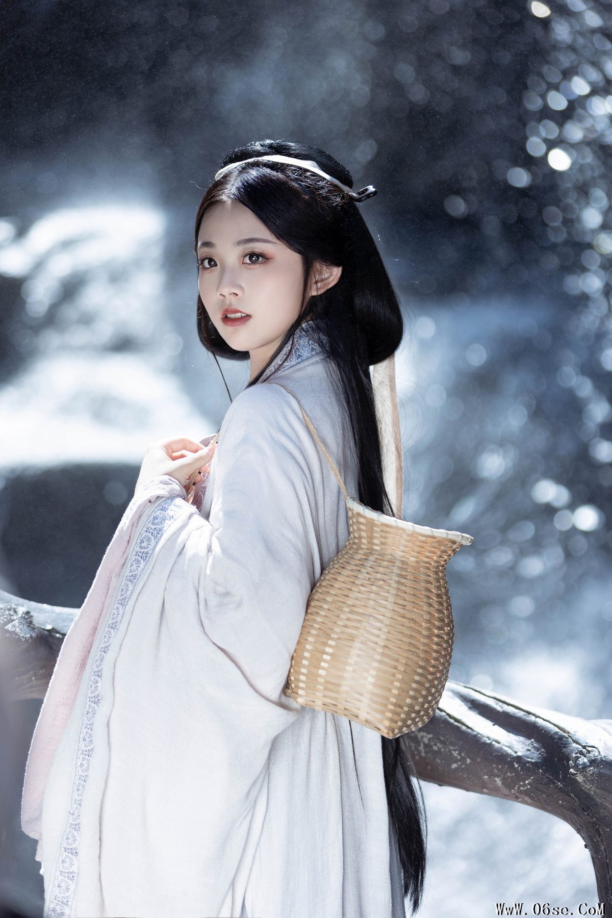图片[5]-YiTuYu艺图语 Vol.5914 Jin Zou Ba[26P]-六色网
