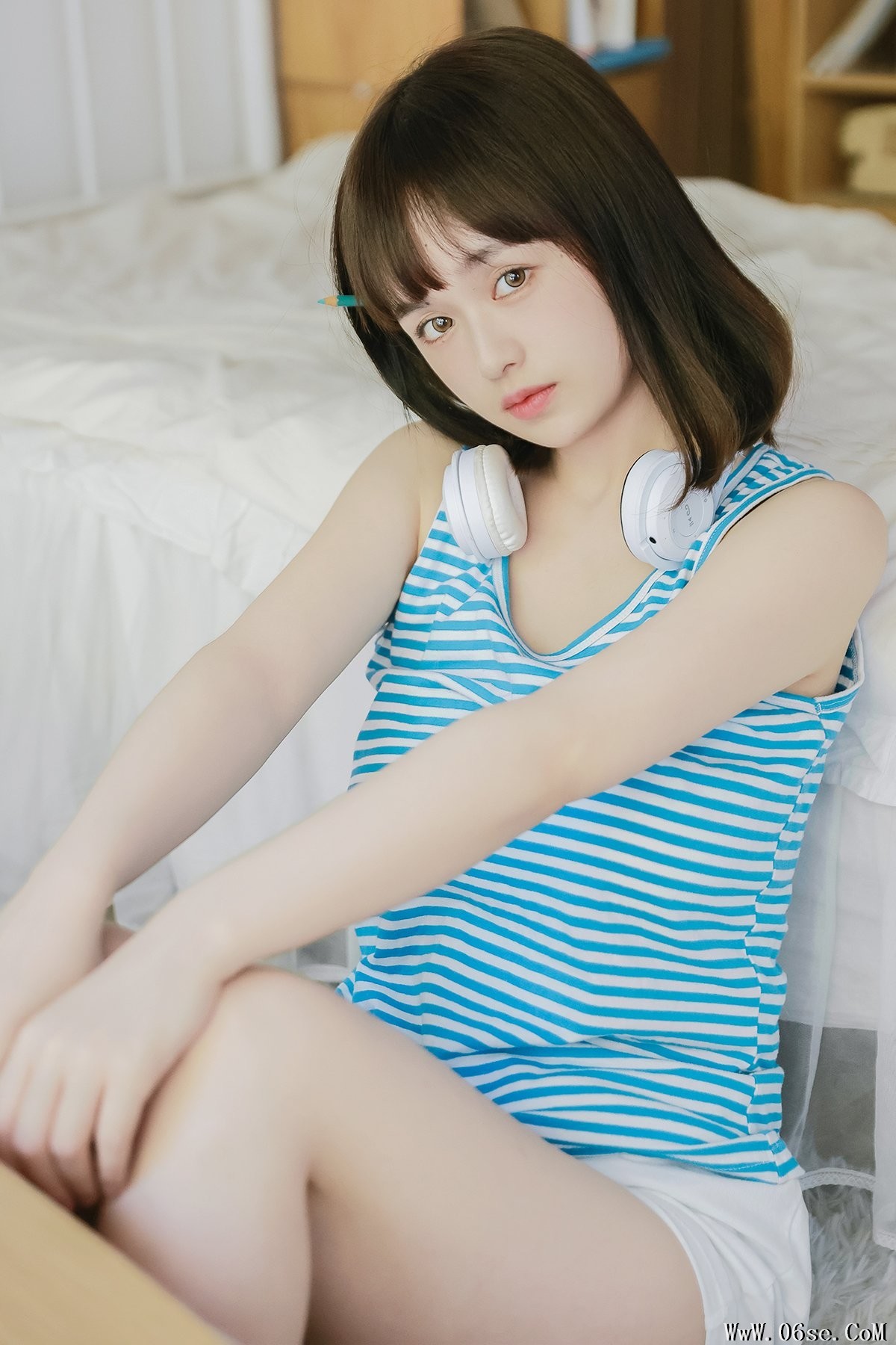 YiTuYu艺图语 Vol.7072 Juan Cun Xiao Ming[26P]-六色网