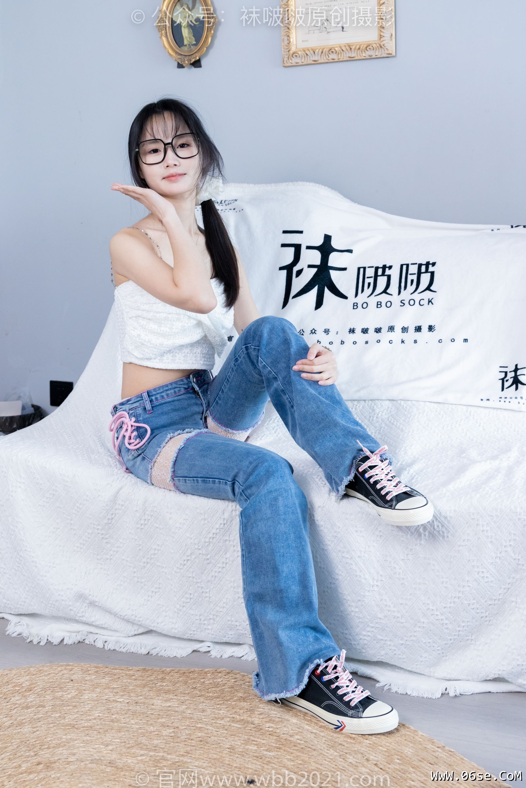 图片[55]-BoBoSocks袜啵啵 No.372 甜甜圈 -板鞋、白色蕾丝袜、可拆卸牛仔裤、裤里丝[140P]-六色网