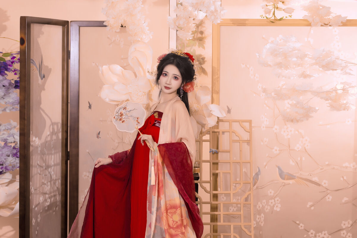 图片[12]-YiTuYu艺图语 Vol.7521 Qi Luo Sheng De Xiao Su Su[28P]-六色网