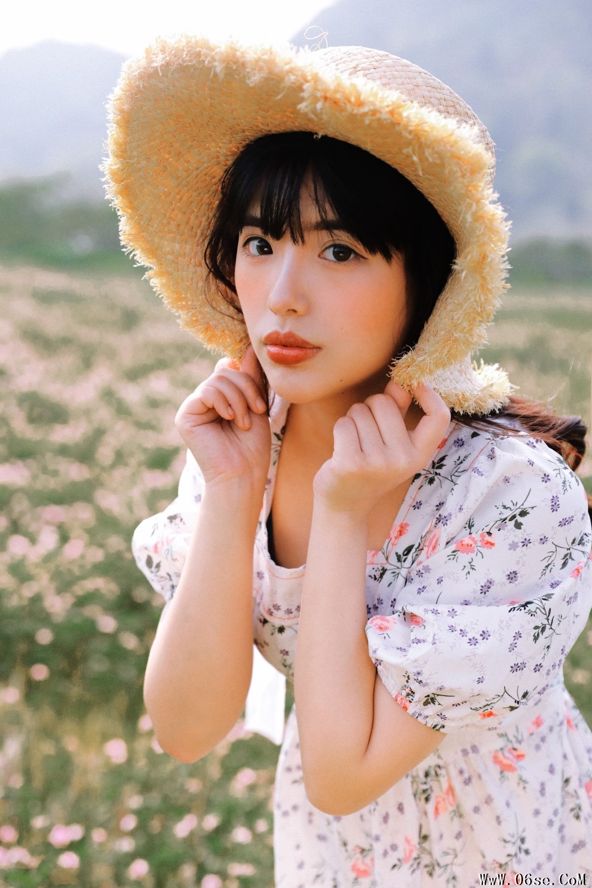 图片[18]-YiTuYu艺图语 Vol.3104 Qian Er[26P]-六色网