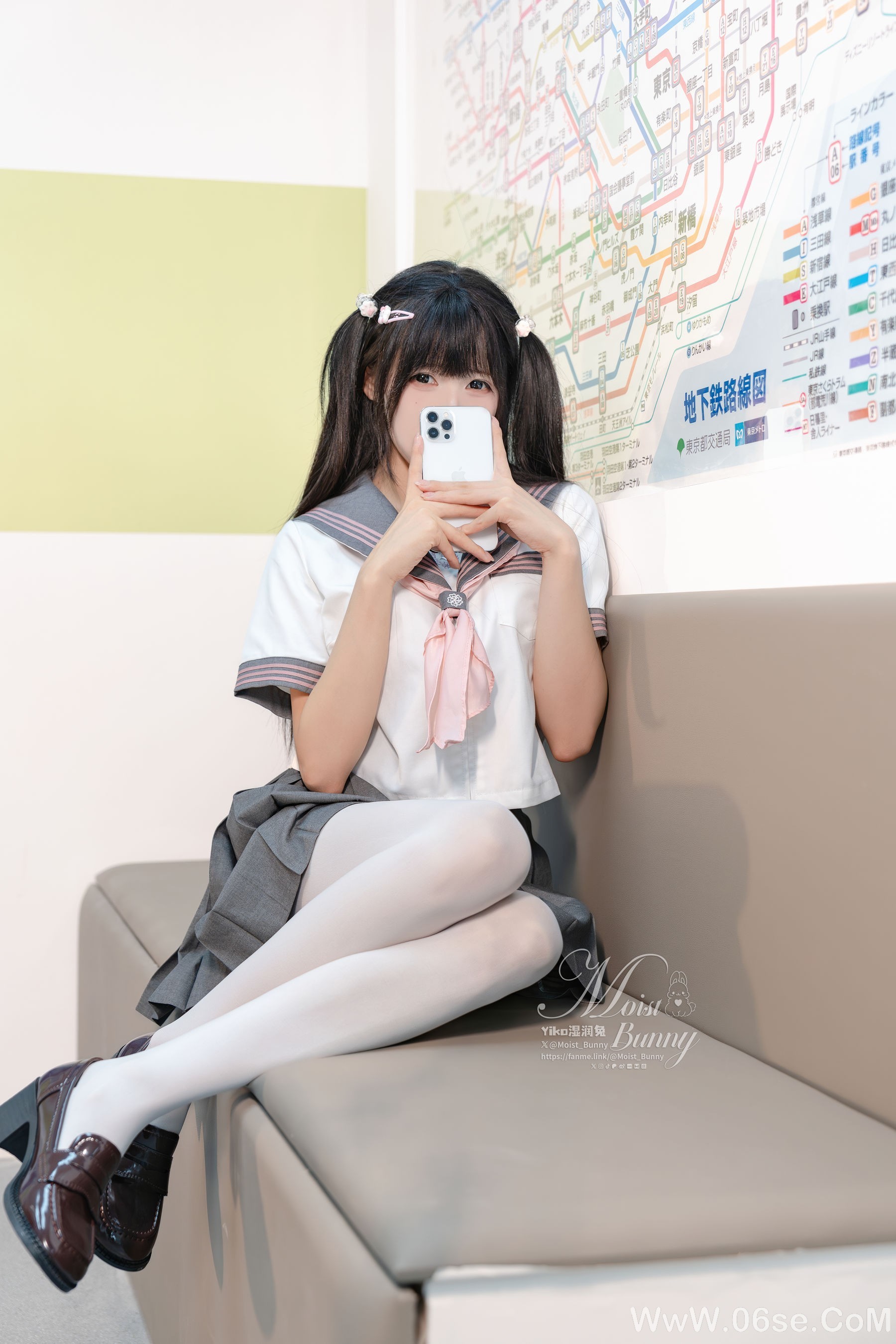 图片[13]-咬一口兔娘 – 地铁萌妹[88P]-六色网