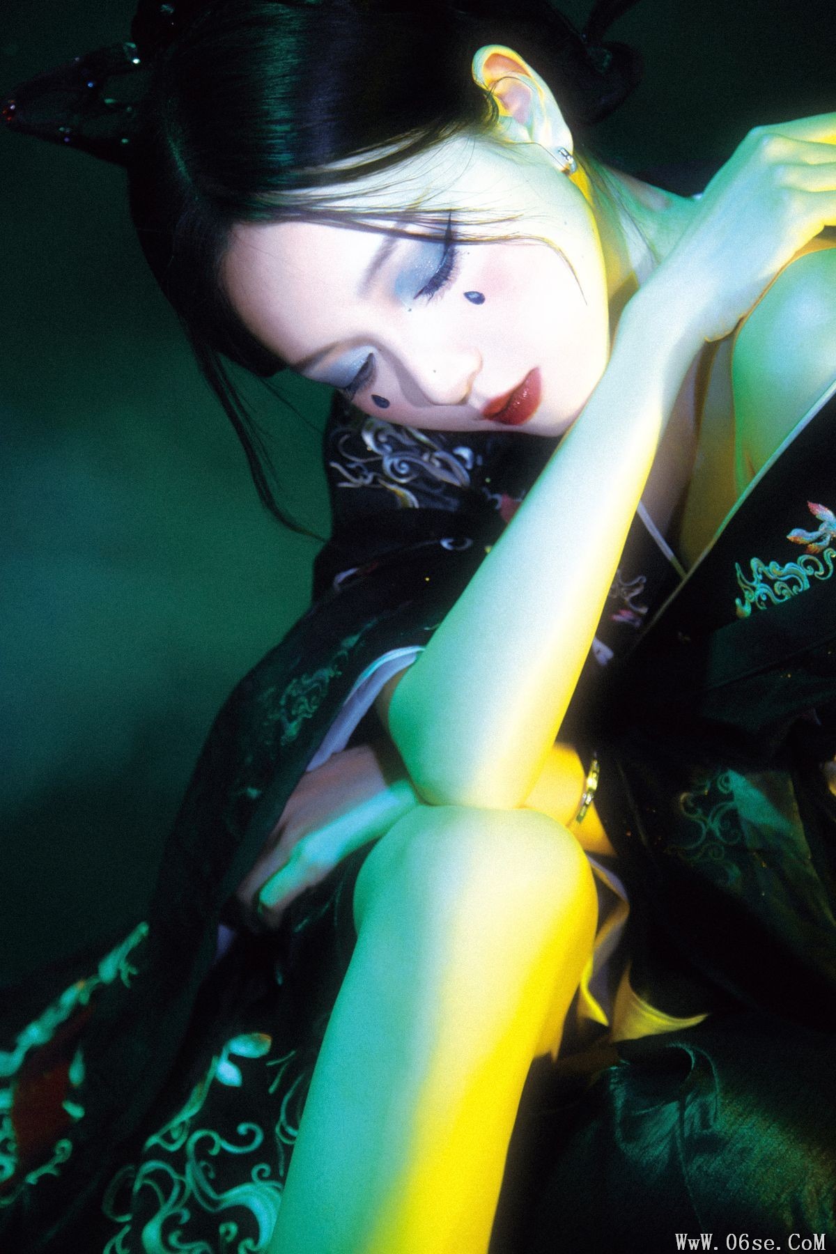 图片[18]-YiTuYu艺图语 Vol.3282 Ke Yi Shou[22P]-六色网