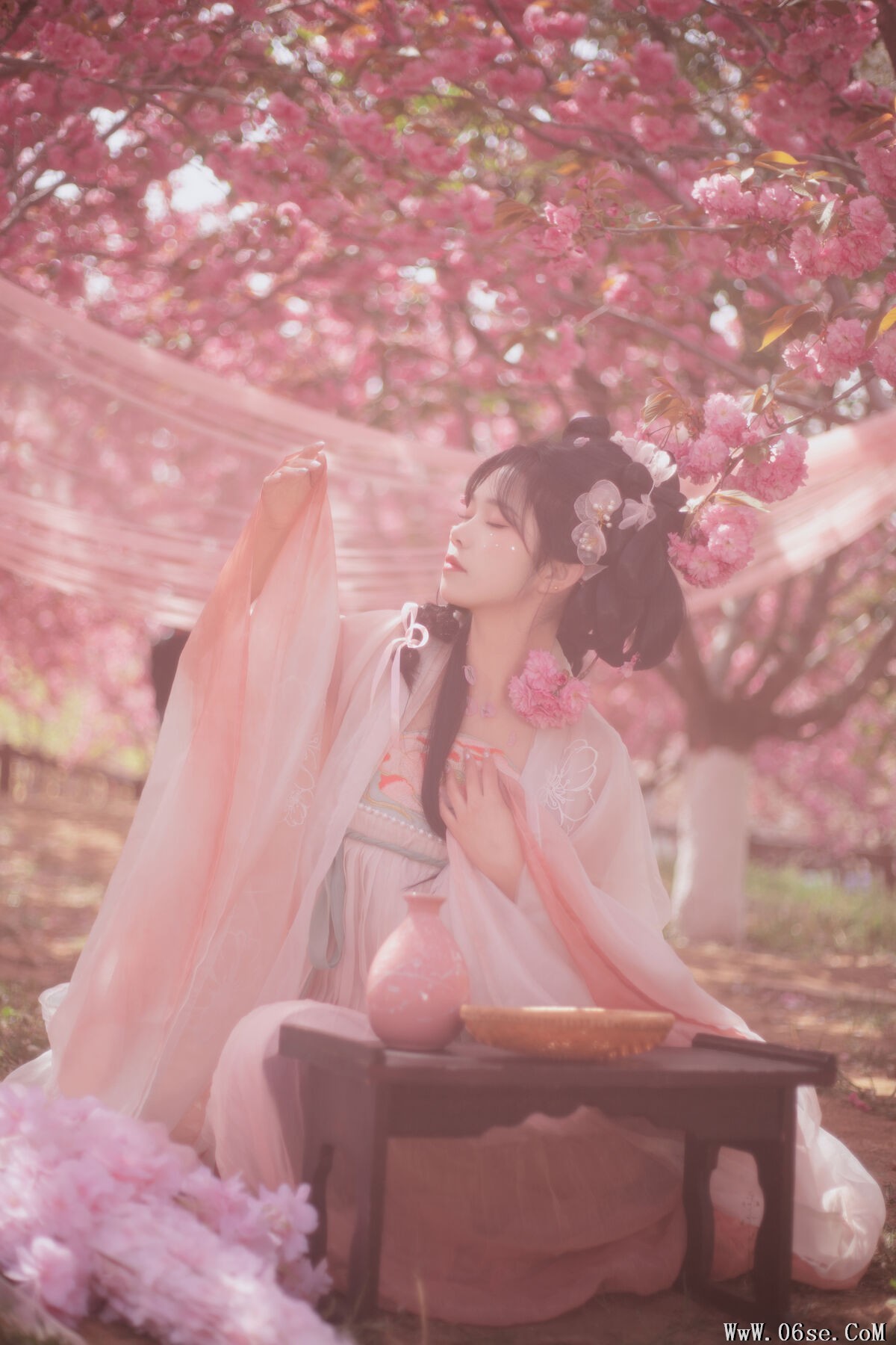 图片[15]-YiTuYu艺图语 Vol.7087 Wan Yi[27P]-六色网