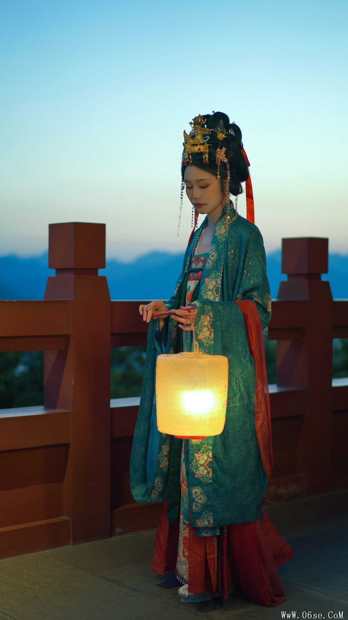 图片[18]-YiTuYu艺图语 Vol.3786 Ai Tan Xian De Xia Shang Zhou[31P]-六色网