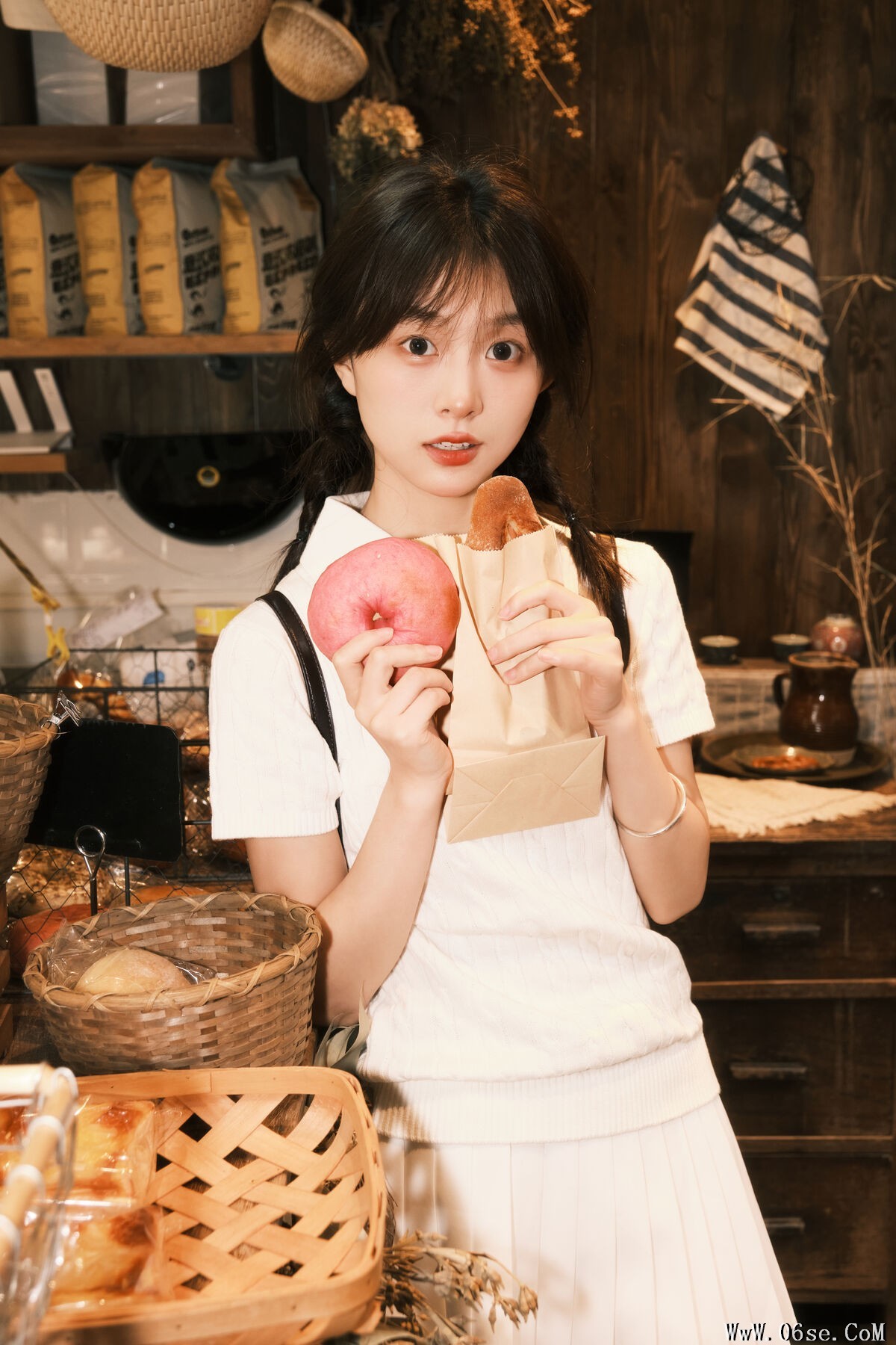 图片[30]-YiTuYu艺图语 Vol.7283 Xiao Xiao[33P]-六色网