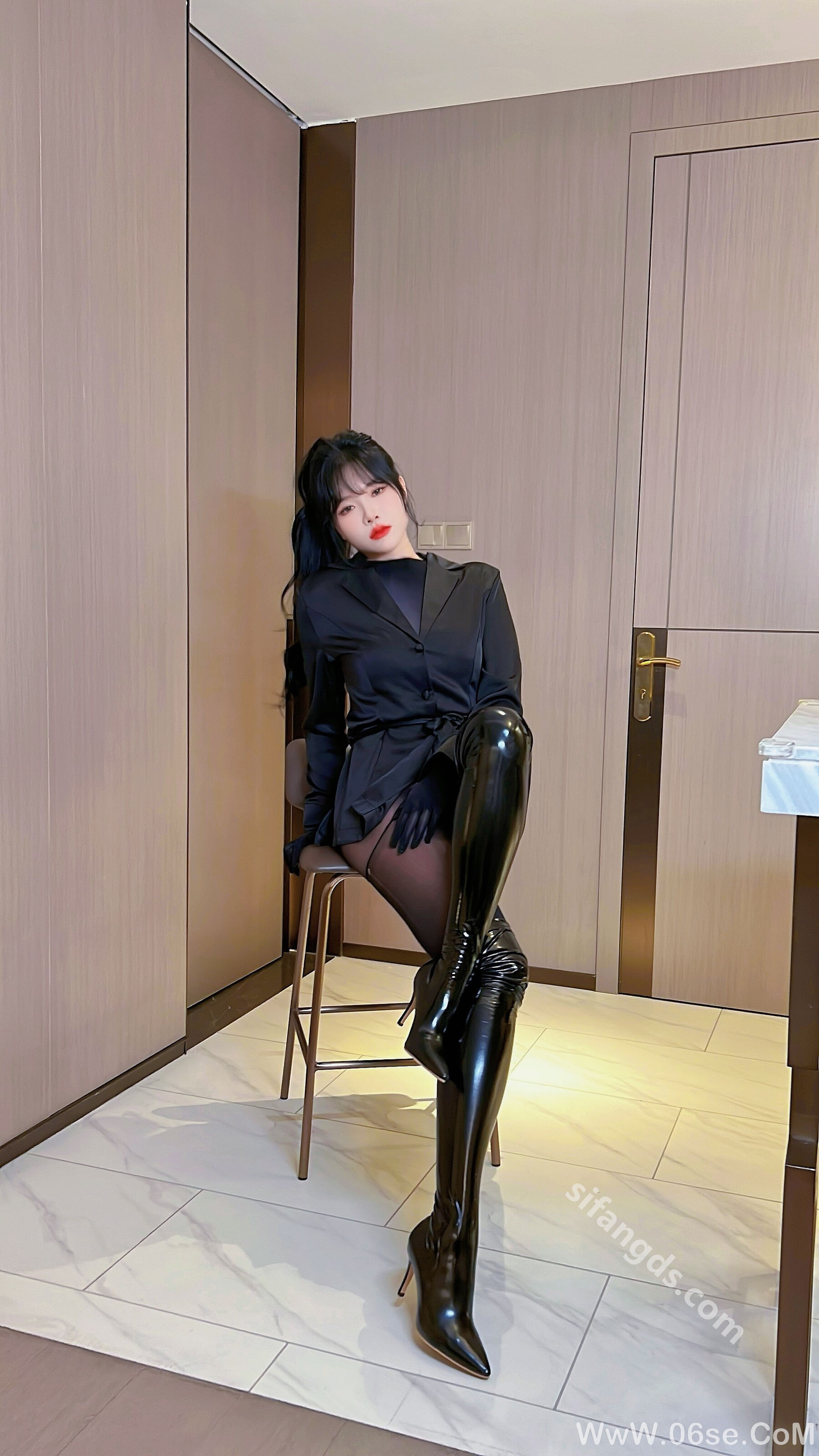 图片[23]-私购流出 NO.9275 娜比《私购流出》[161P + 6V]-六色网