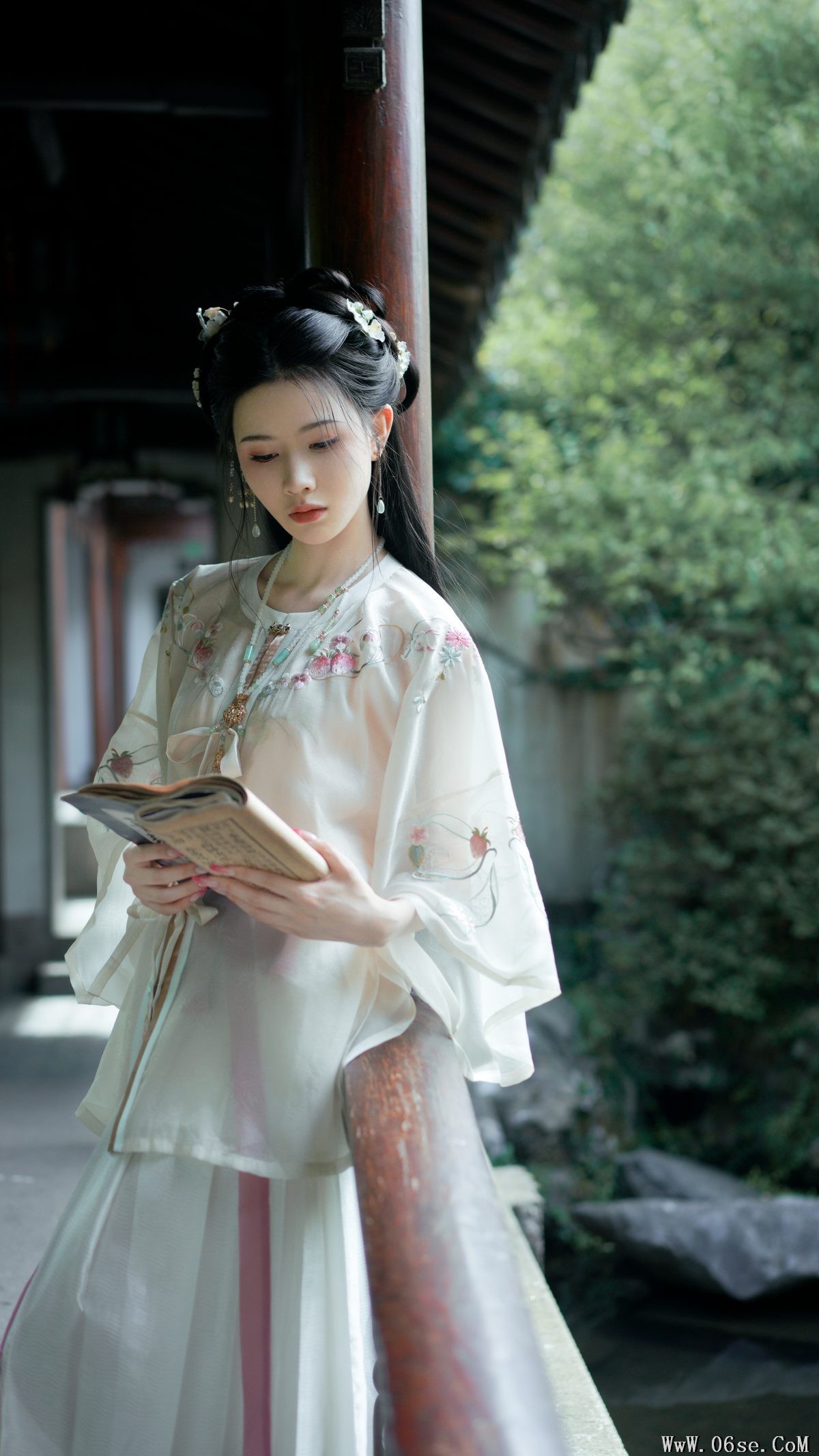 图片[24]-YiTuYu艺图语 Vol.4988 Xue Gao[34P]-六色网