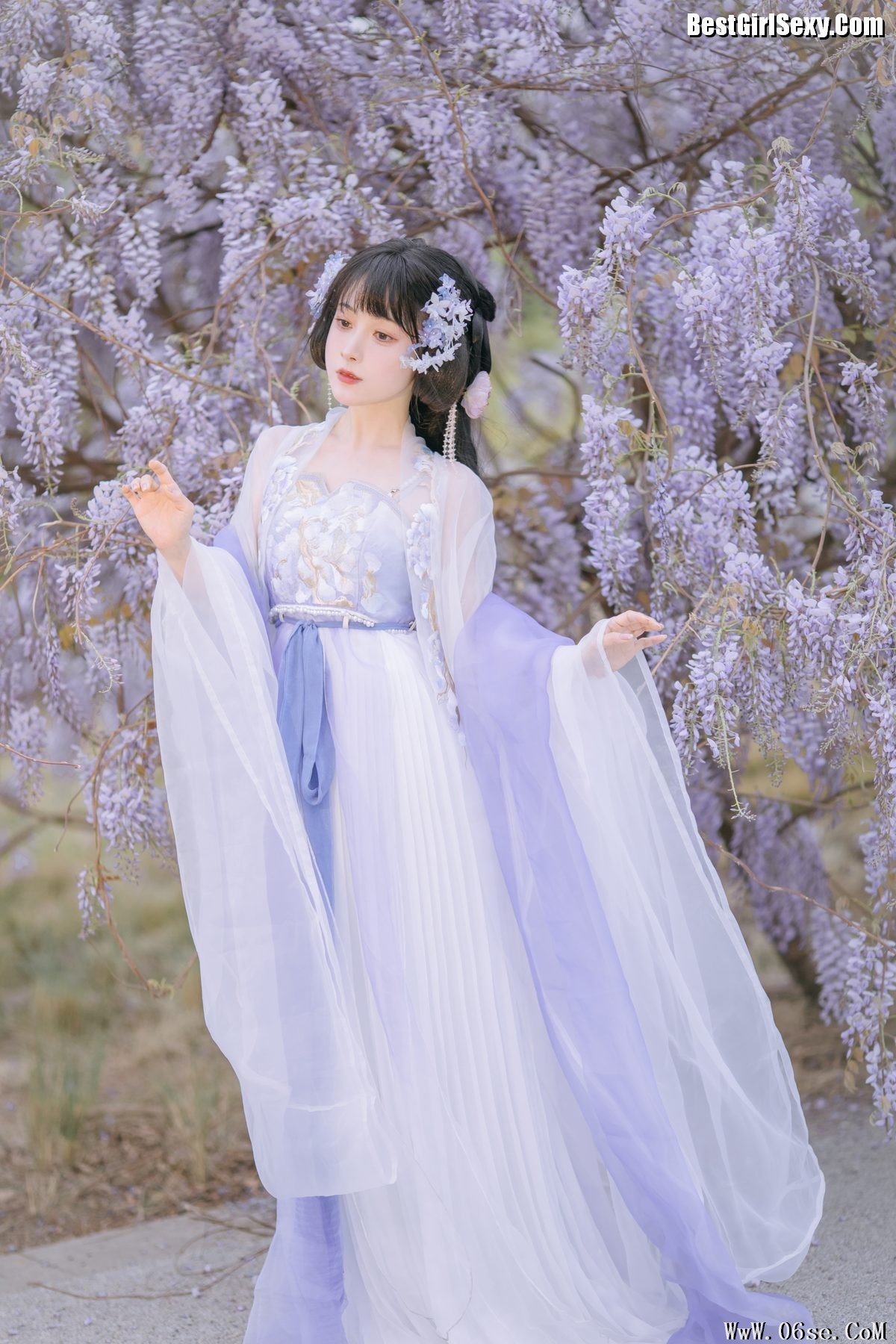 图片[21]-YiTuYu艺图语 Vol.4111 Me La Kong Que[21P]-六色网