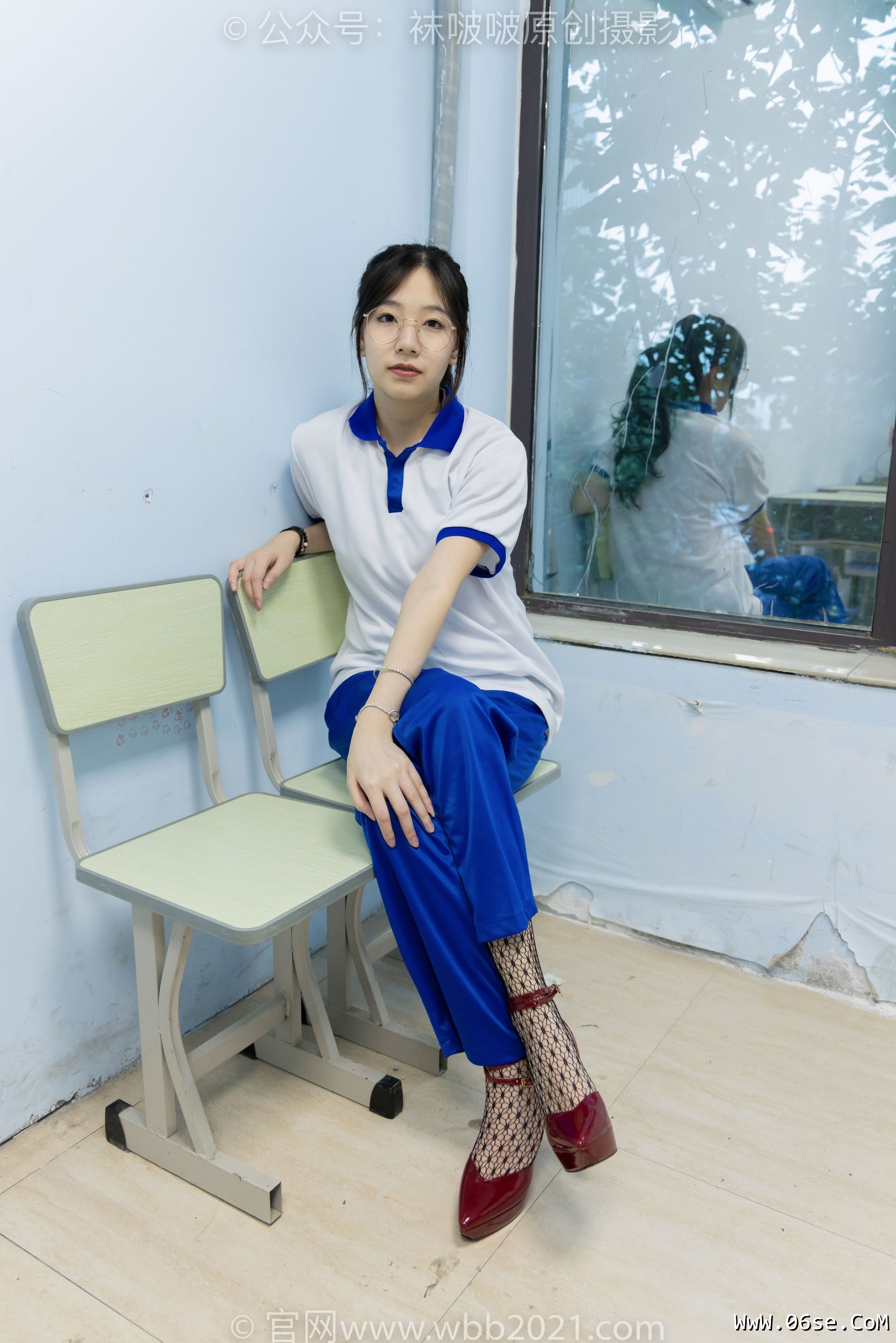 图片[108]-BoBoSocks袜啵啵 No.375 小甜豆 -高跟鞋、黑色蕾丝网袜、校服裤里丝[160P]-六色网
