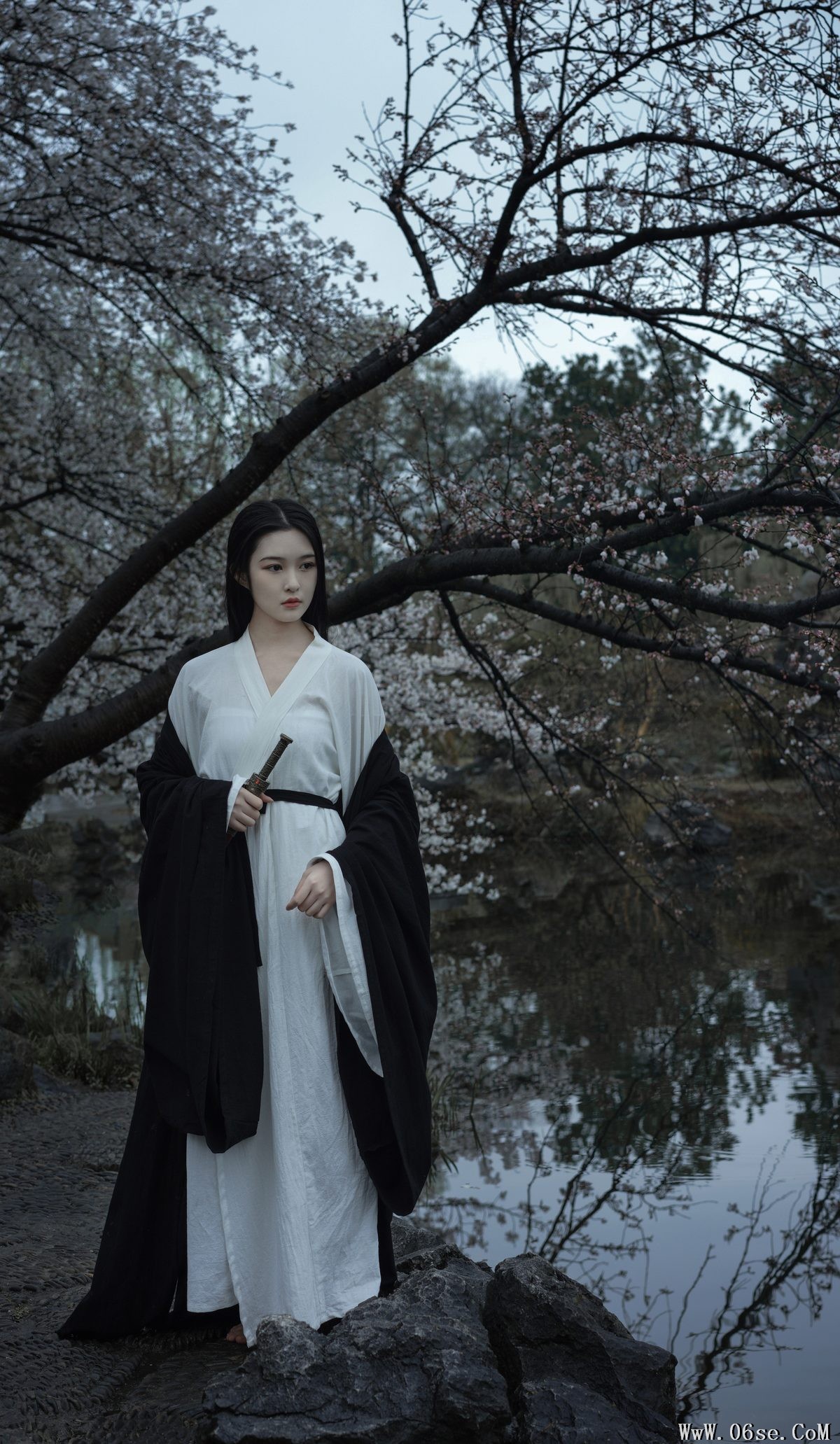 图片[33]-YiTuYu艺图语 Vol.3894 Ai Tan Xian De Xia Shang Zhou[33P]-六色网
