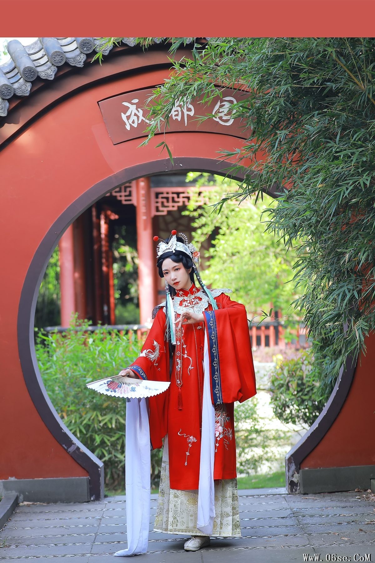 图片[24]-YiTuYu艺图语 Vol.5261 Tian Tian[25P]-六色网