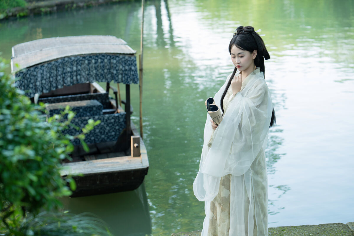图片[4]-YiTuYu艺图语 Vol.6973 Jiao Yi Zhi Sui Sui[25P]-六色网