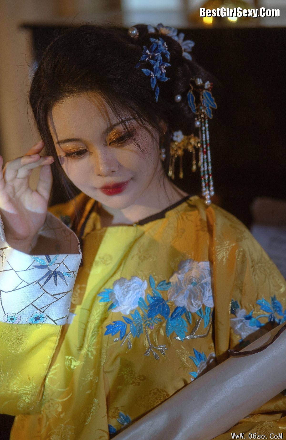 图片[18]-YiTuYu艺图语 Vol.3846 Yuan Gu Jun[21P]-六色网