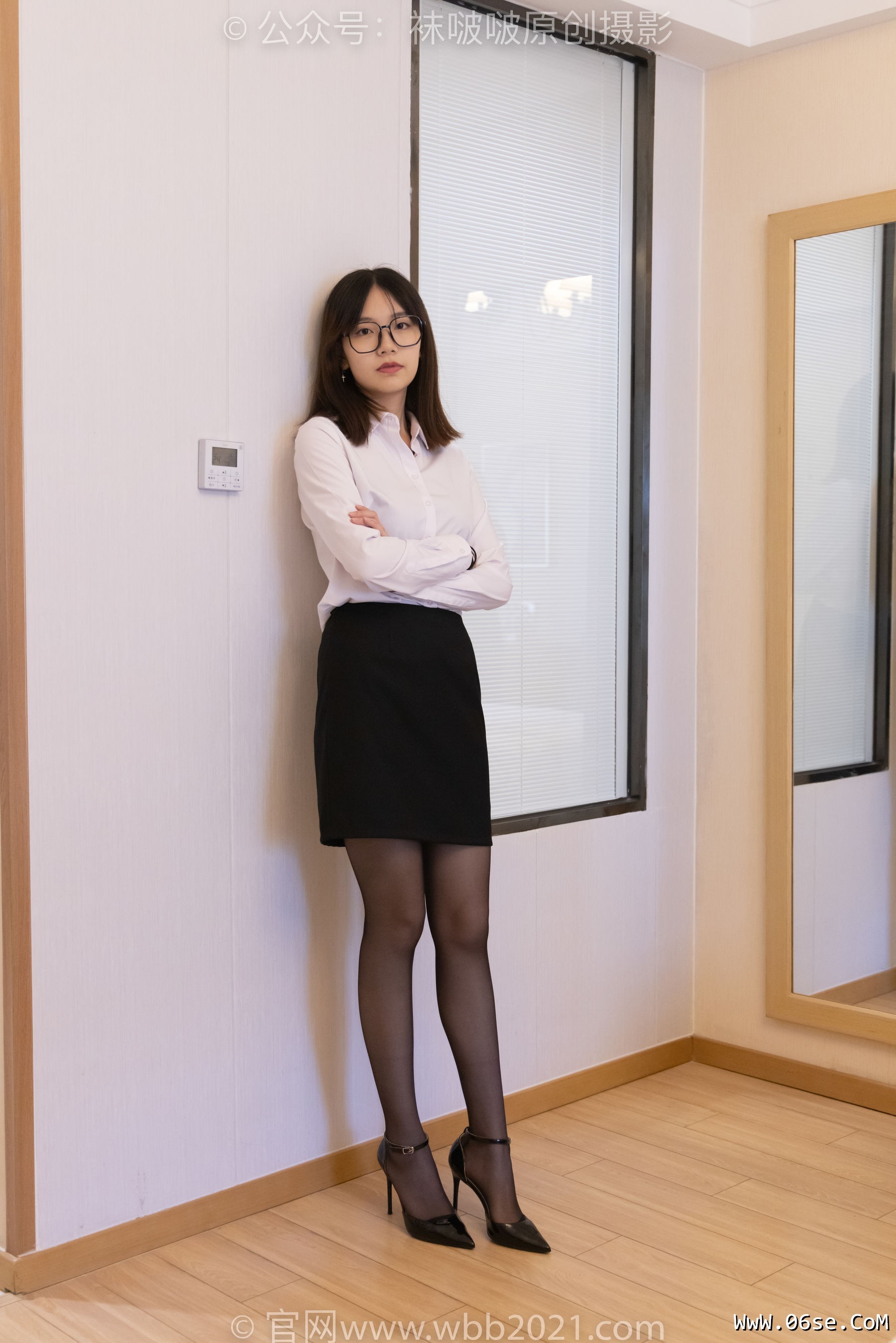 图片[43]-BoBoSocks袜啵啵 No.244 小甜豆 -高跟鞋、黑丝、ol制服[134P]-六色网