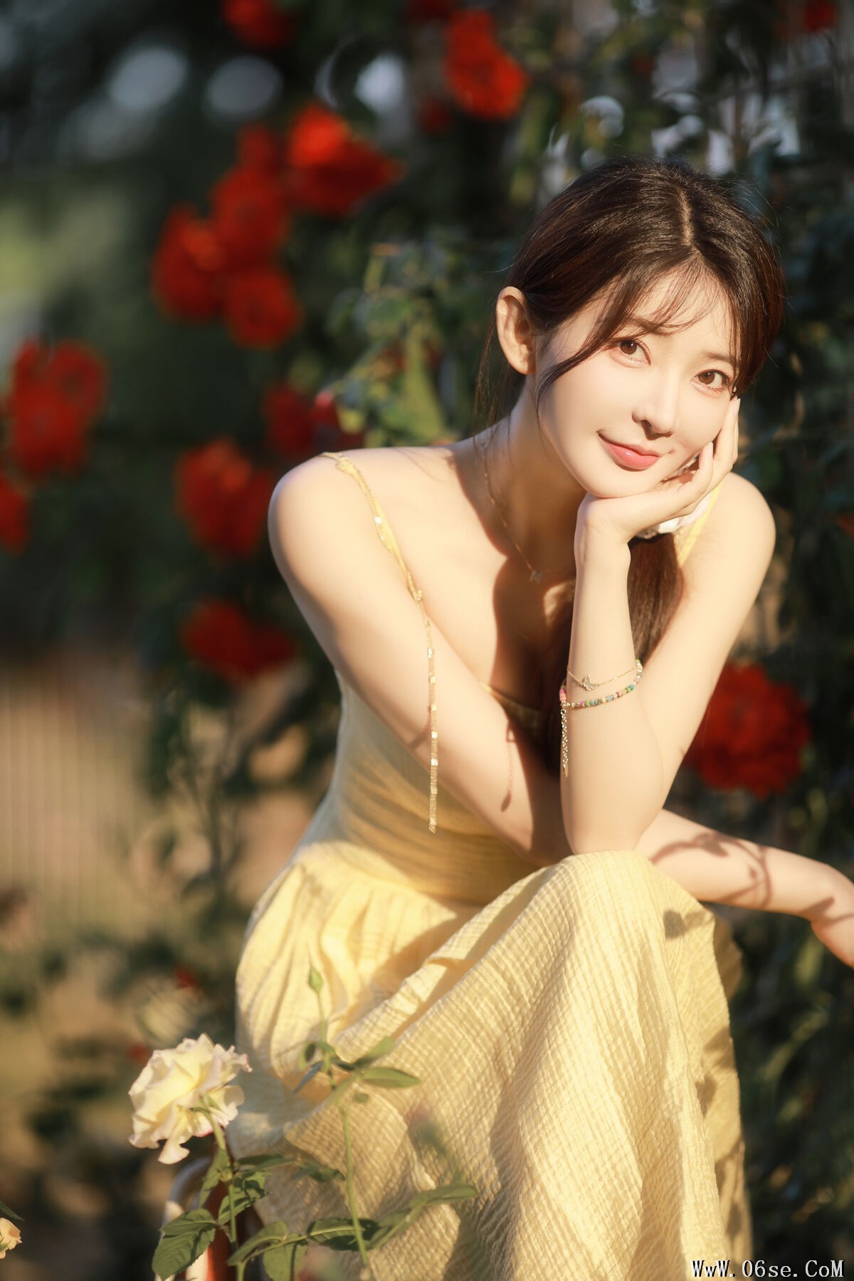 图片[4]-YiTuYu艺图语 Vol.7142 Yang Yi Mo[36P]-六色网