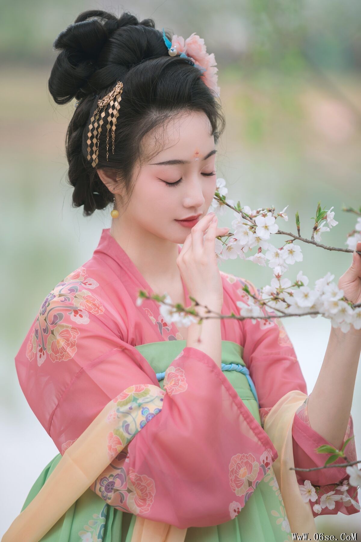 图片[23]-YiTuYu艺图语 Vol.7028 Ling Zi Xi[24P]-六色网