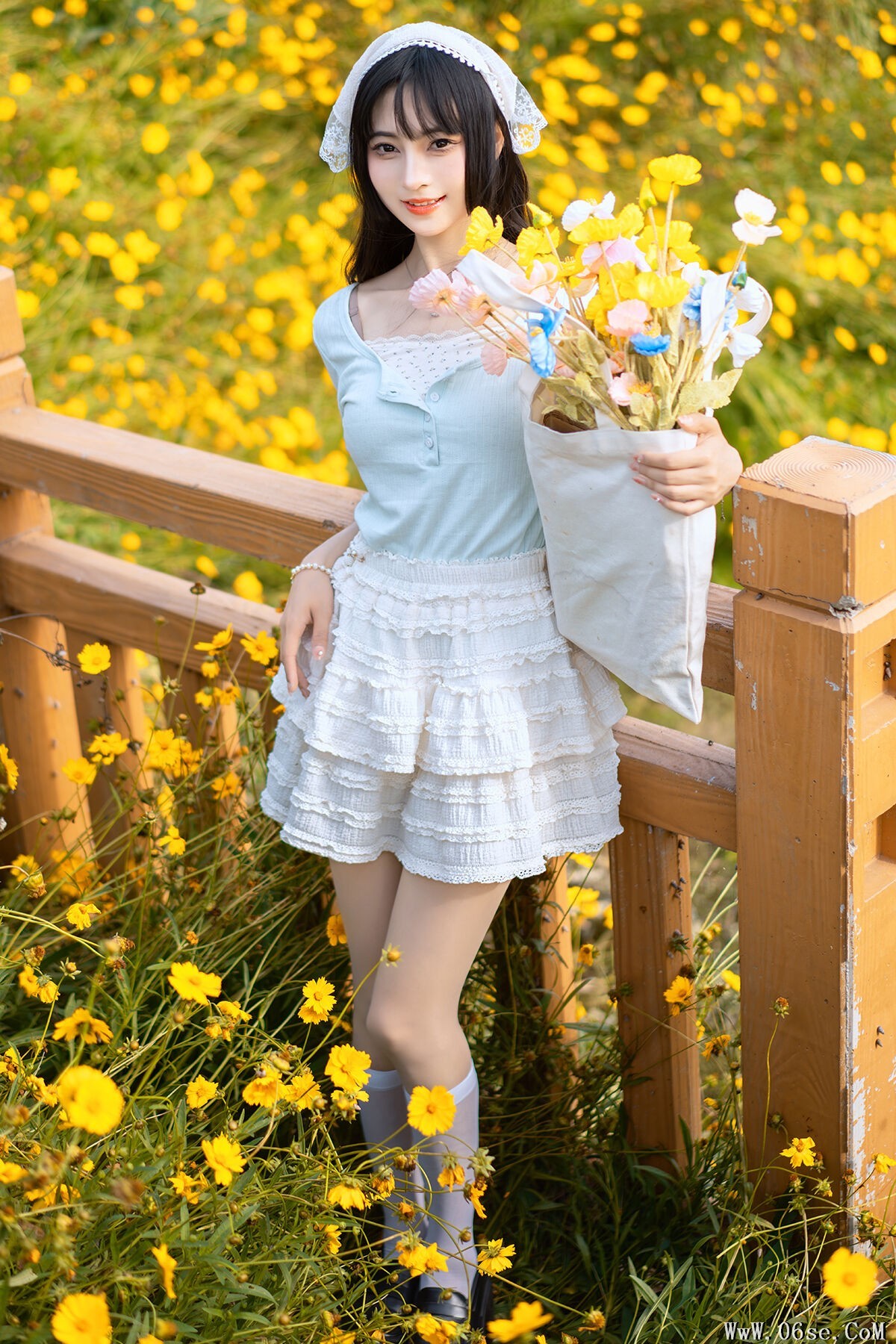 YiTuYu艺图语 Vol.7181 Qian Luo Nai You[58P]-六色网