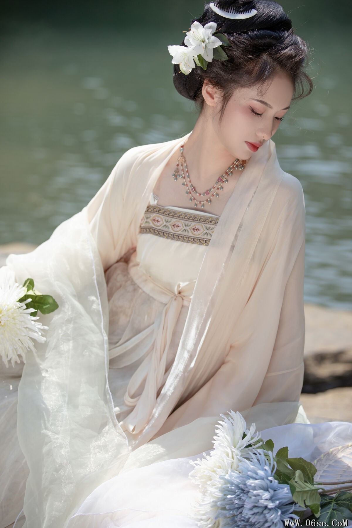 图片[26]-YiTuYu艺图语 Vol.7233 Wei Wei[28P]-六色网
