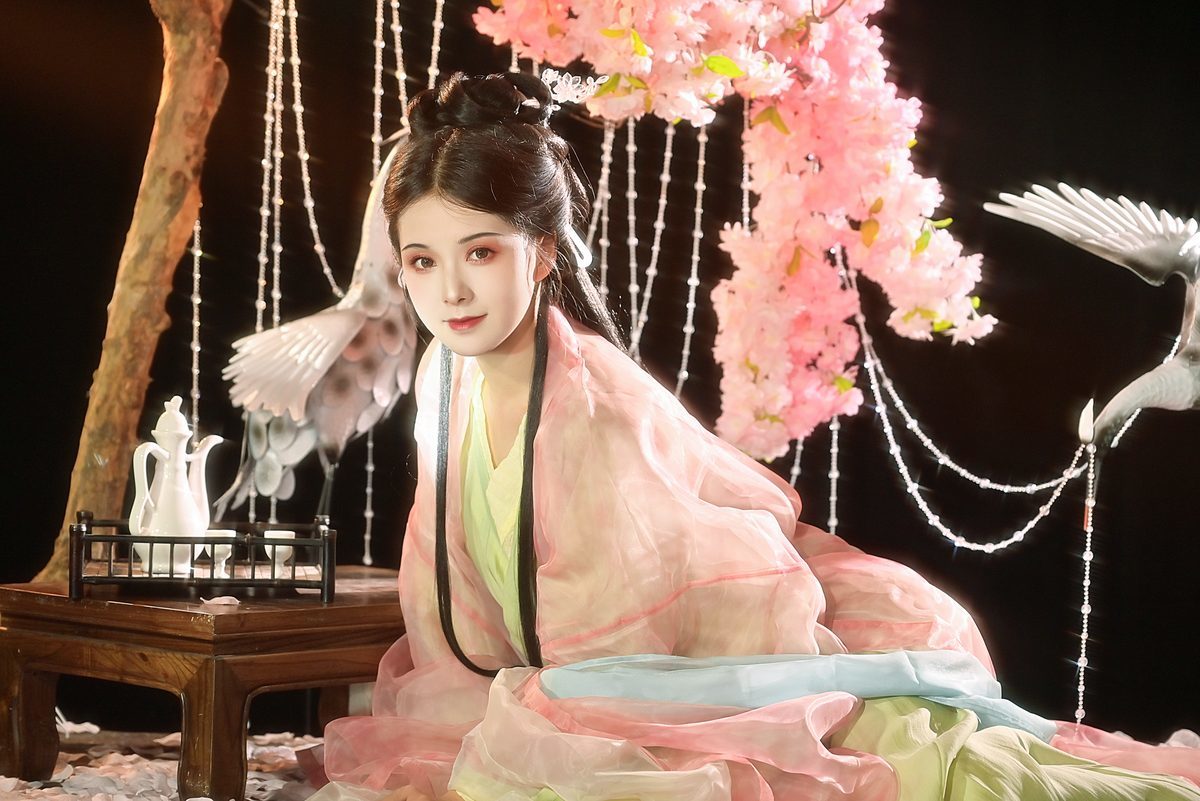 图片[11]-YiTuYu艺图语 Vol.5282 Yi Yi Bu Xiang Zhang Pang Pang[24P]-六色网