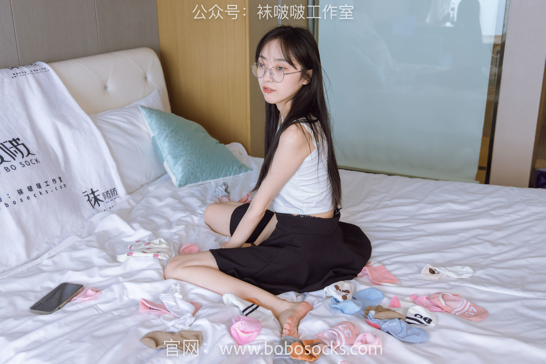 图片[38]-BoBoSocks袜啵啵 No.127 稚予-麦昆板鞋、两双自然穿旧棉袜、裸足[139P]-六色网