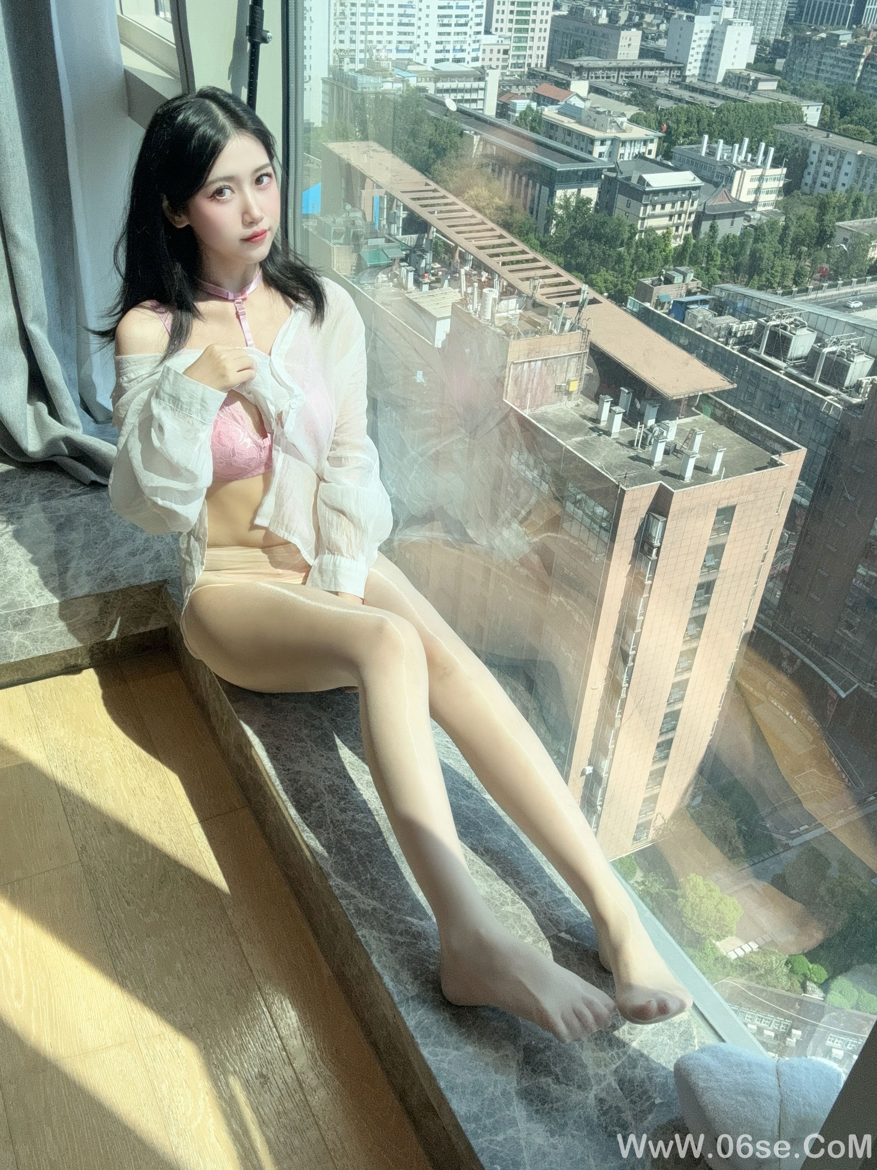 图片[24]-微博人气Coser不呆猫 – 粉色衬衣女友[66P]-六色网