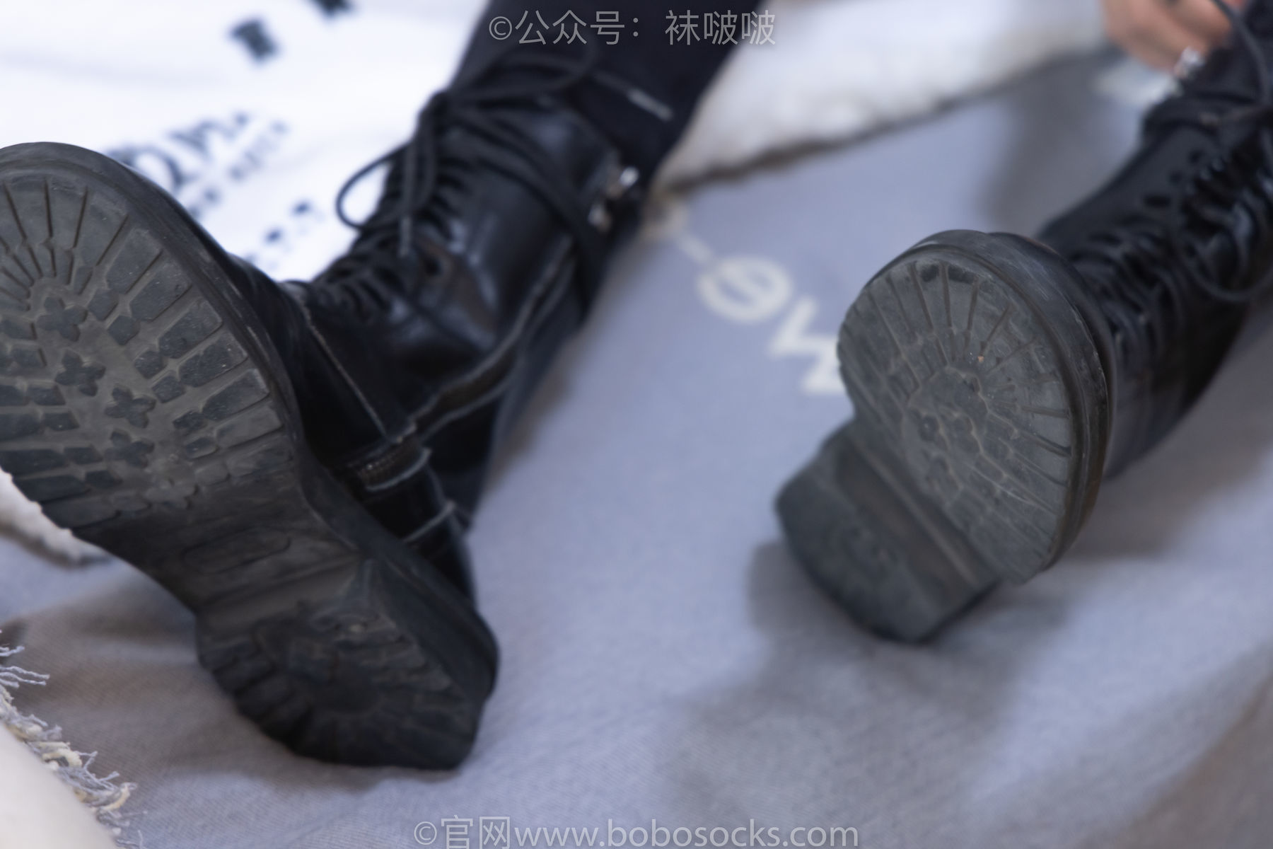 图片[25]-BoBoSocks袜啵啵 No.061 稚予-短靴、白棉袜、裸足[145P]-六色网