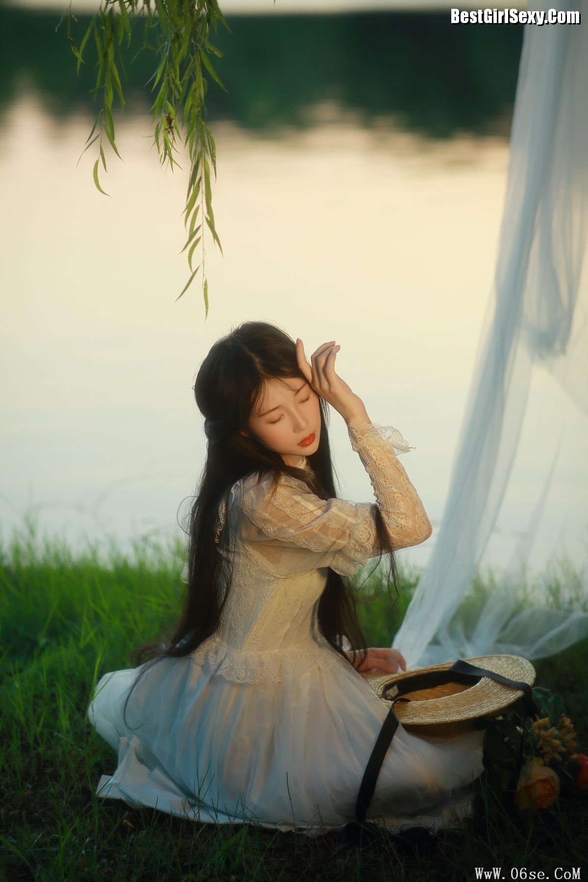 图片[39]-YiTuYu艺图语 Vol.4053 Liu Liu Yang Liu Liu[40P]-六色网
