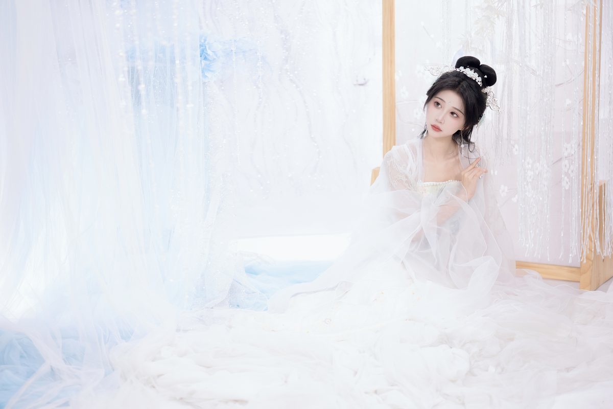 图片[24]-YiTuYu艺图语 Vol.5343 Qi Luo Sheng De Xiao Su Su[26P]-六色网