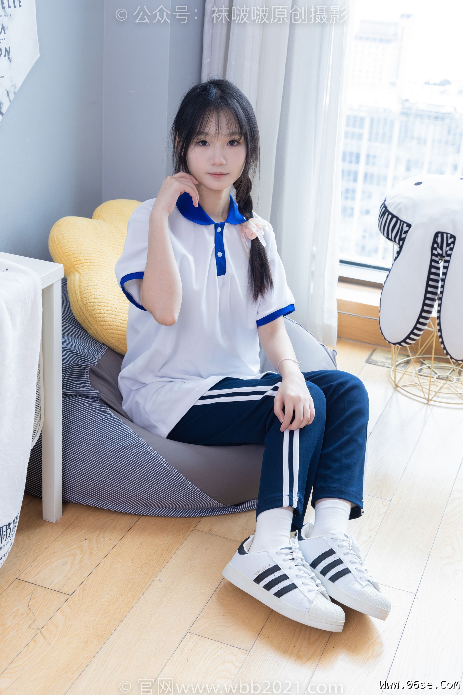 图片[83]-BoBoSocks袜啵啵 No.366 甜甜圈 -三双板鞋、白棉袜、短白丝[150P]-六色网