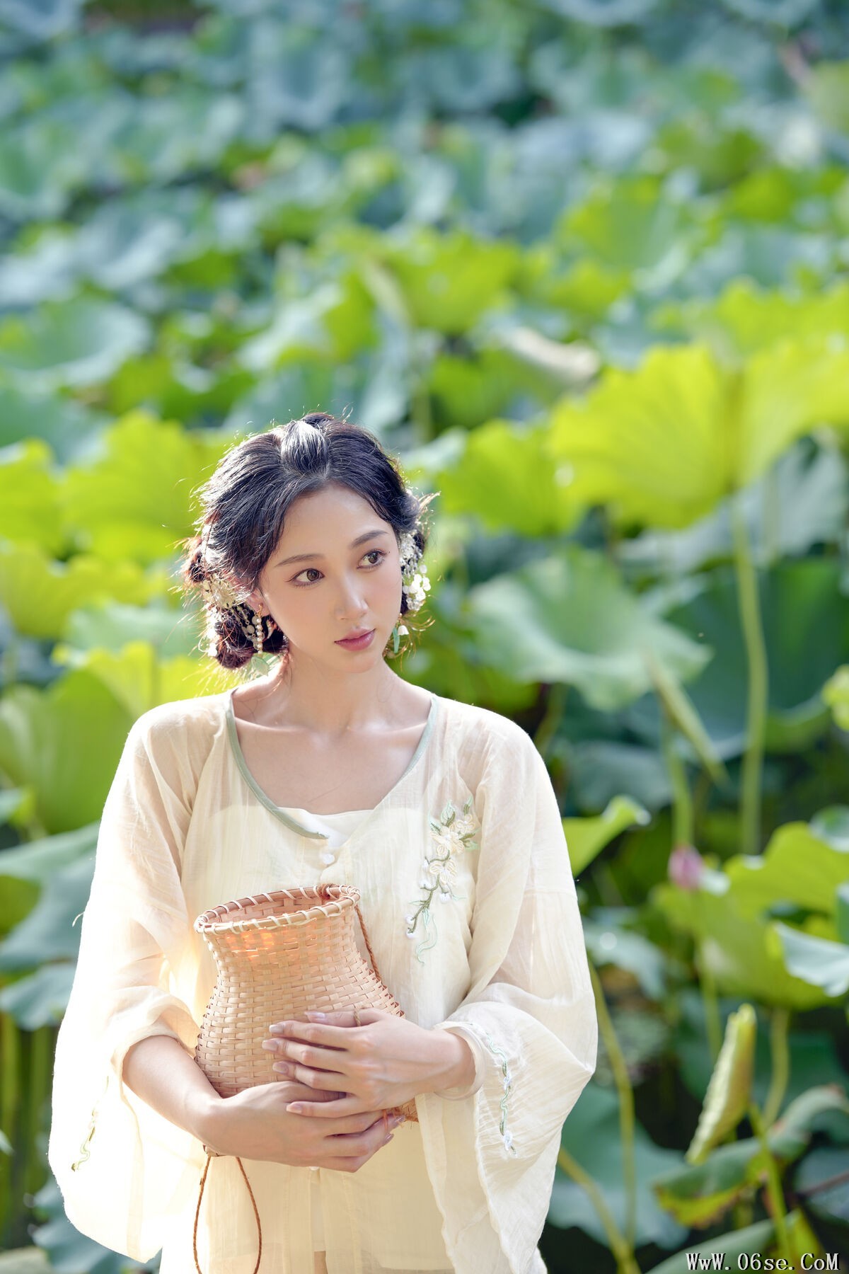 图片[20]-YiTuYu艺图语 Vol.7671 Xiao Zhi Xiao Zhi[33P]-六色网