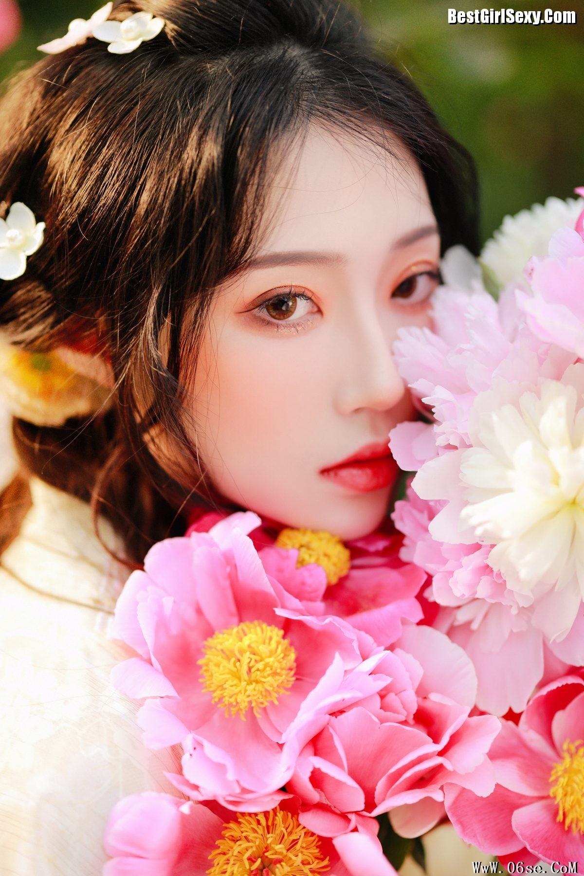 图片[8]-YiTuYu艺图语 Vol.4063 Liu Liu Yang Liu Liu[24P]-六色网