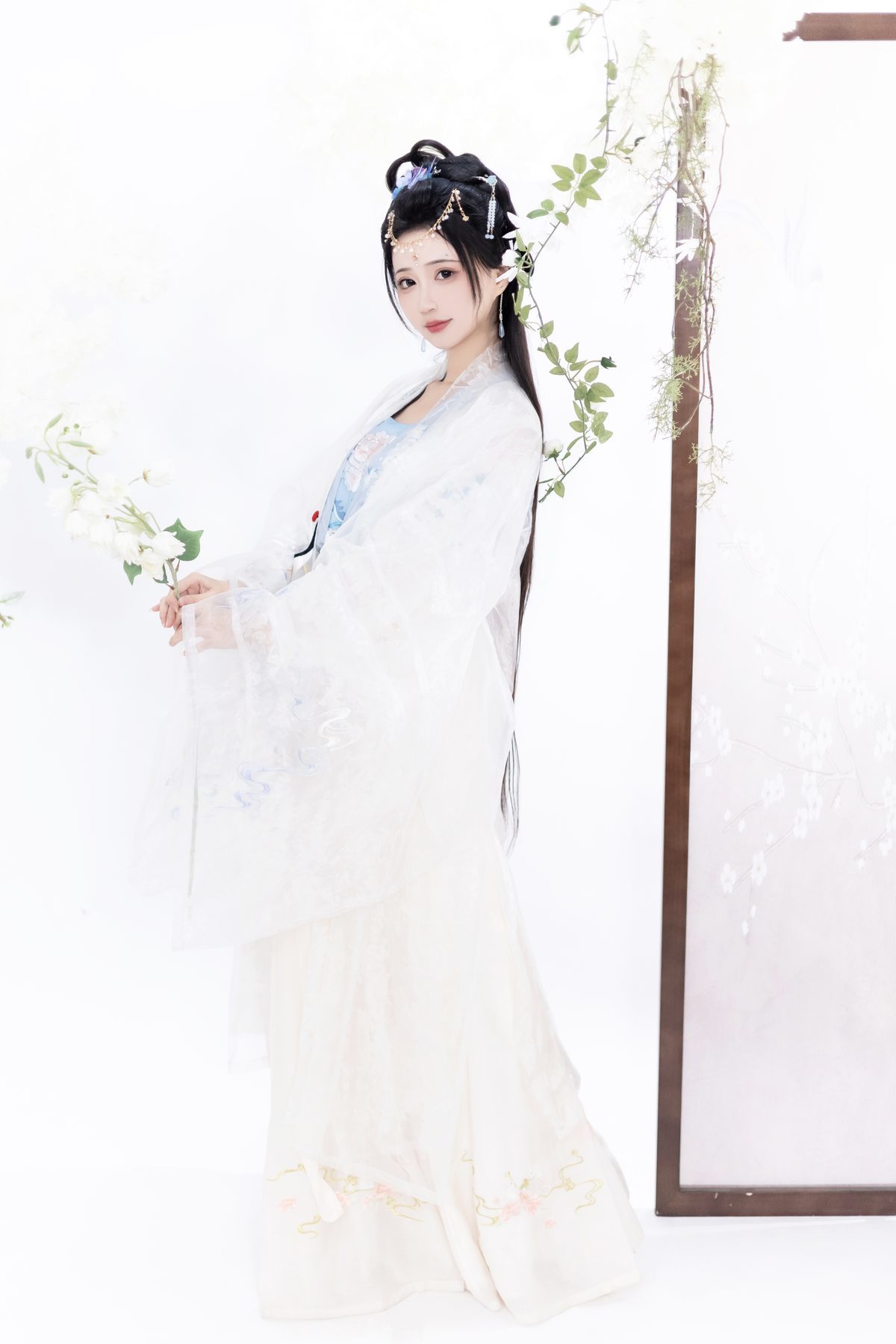 图片[5]-YiTuYu艺图语 Vol.3412 Qi Luo Sheng De Xiao Su Su[27P]-六色网