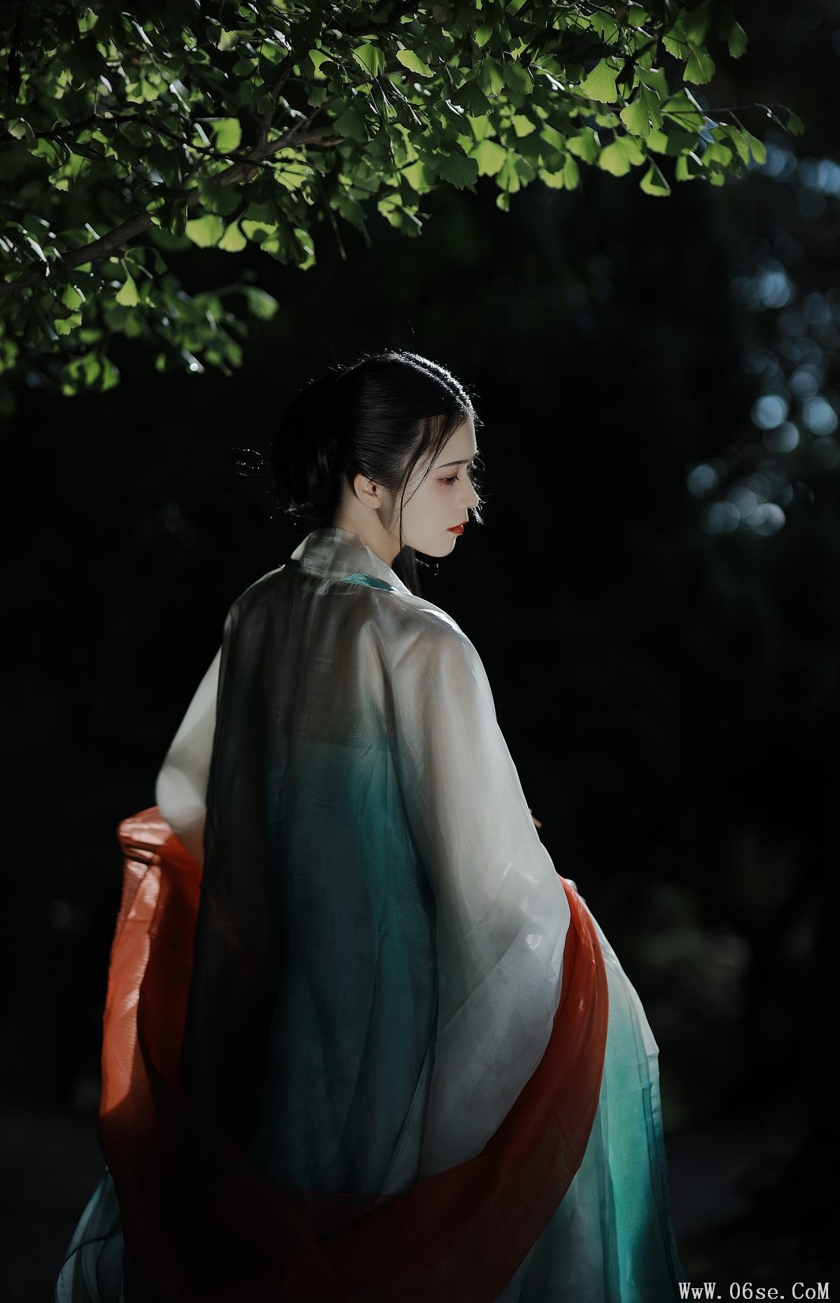 图片[14]-YiTuYu艺图语 Vol.5088 Wu Sui[40P]-六色网